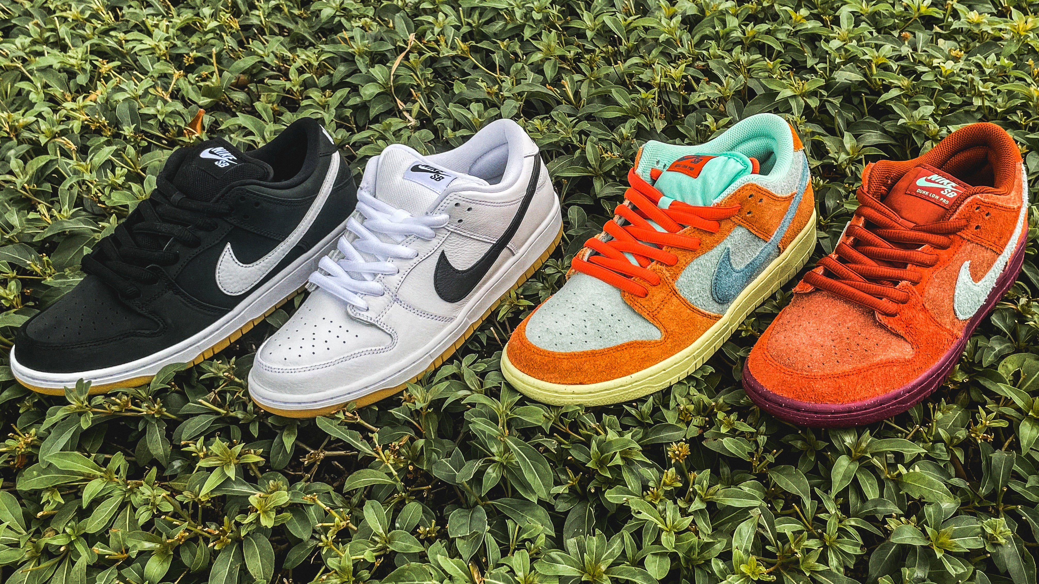 FOUR PAIR NIKE SB DUNK RAFFLE STARTING 8/1