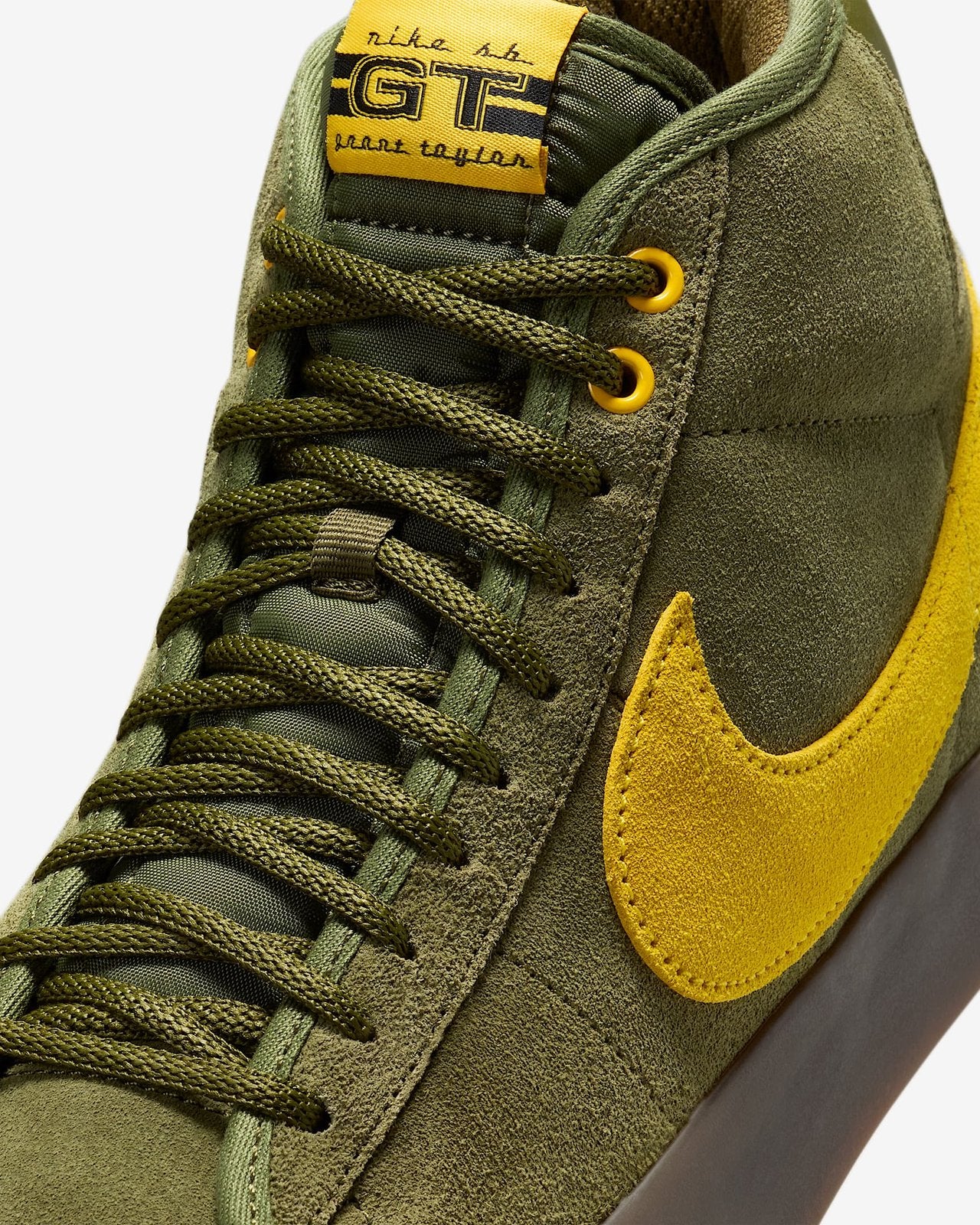 Nike Blazer Mid QS 300 11