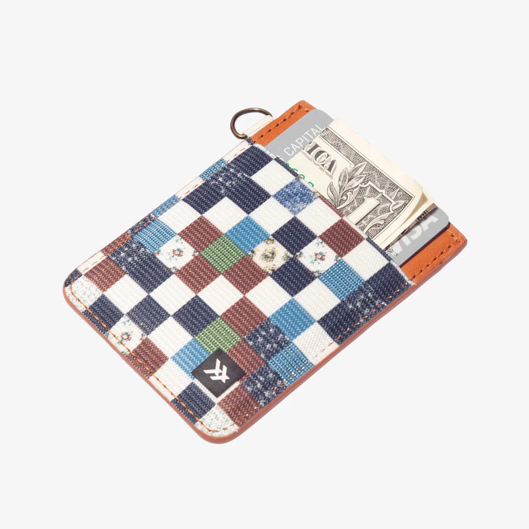 Thread Wallets Vertical Card Holder Wallet Montana Onesize