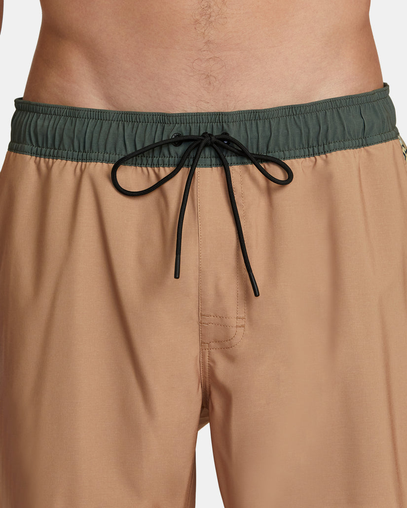 RVCA APEX ELASTIC WAIST BOARDSHORTS 17" CAM-Camel L