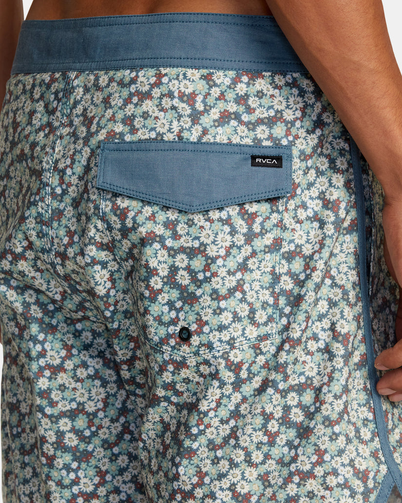 RVCA Freeport Trunk BMP0 36