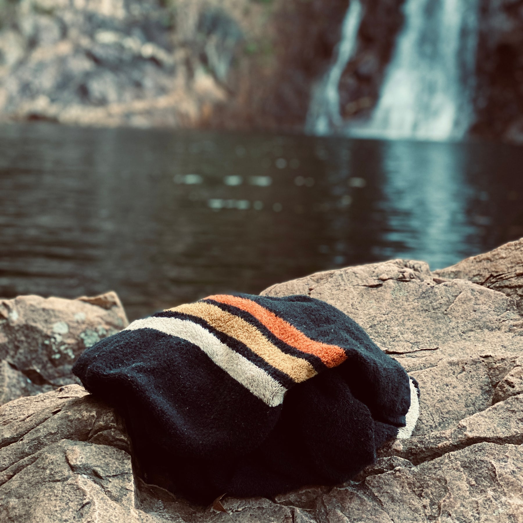 Layday Pontoon Towel Black