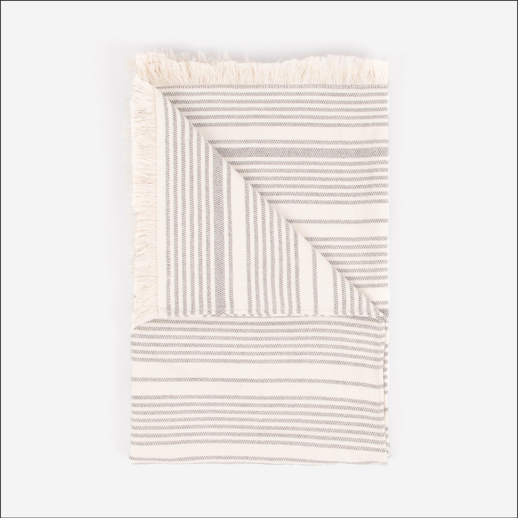 Layday Charter Towel Ash Queen