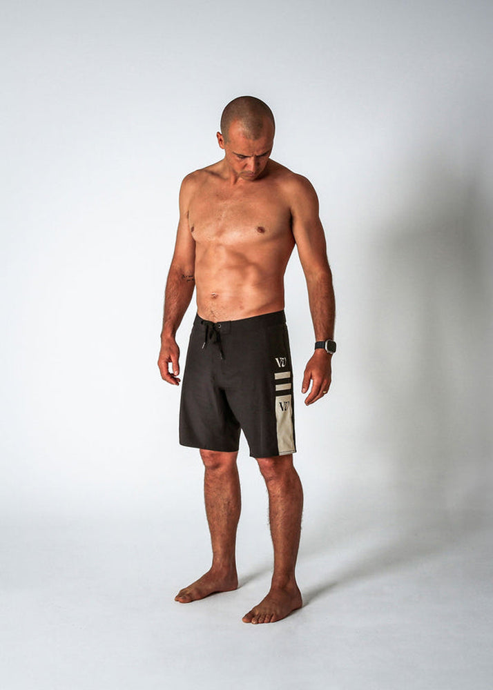 Rivvia Projects Disclosure Boardshort Black/Bone 34