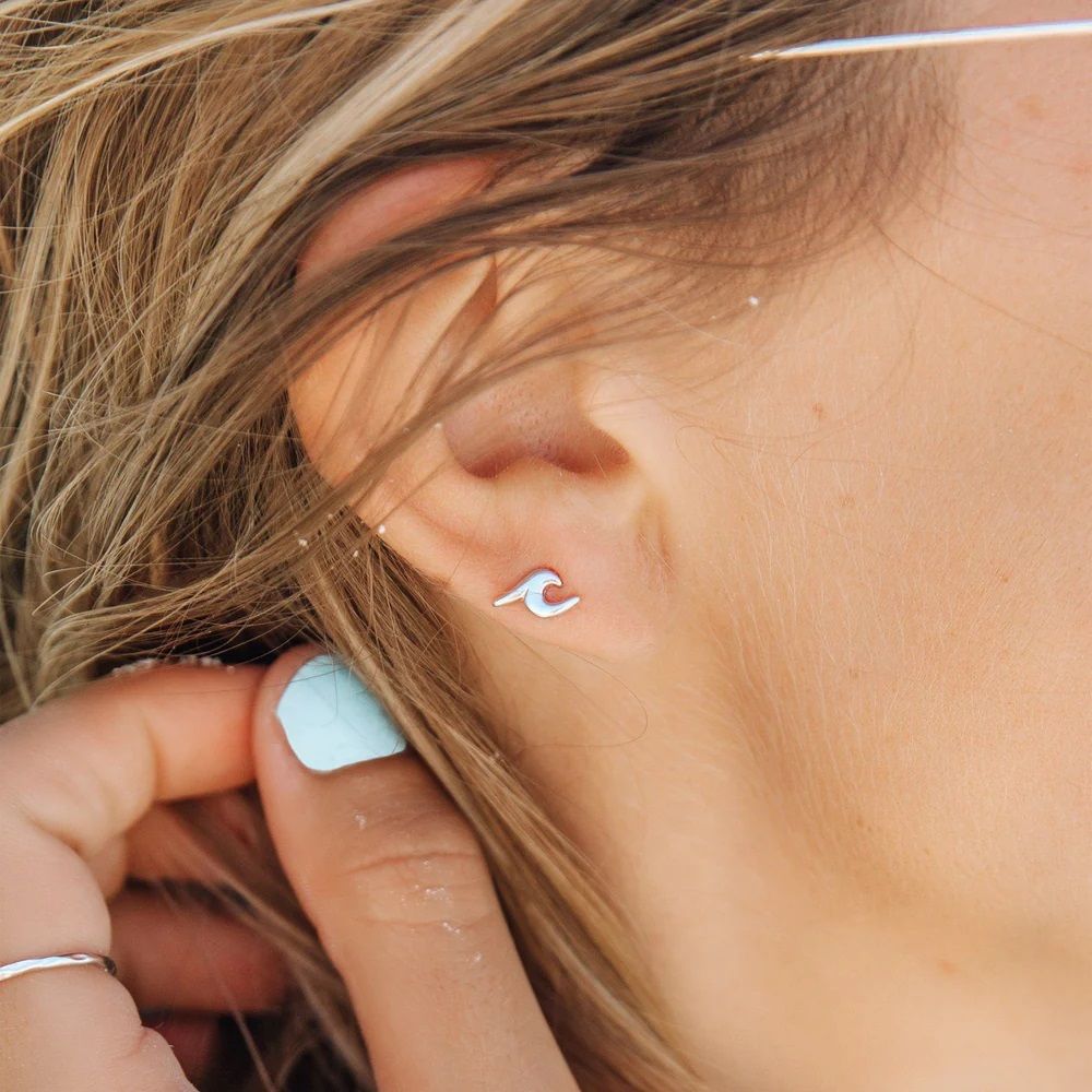 Pura Vida Wave Stud Earring SILV OS