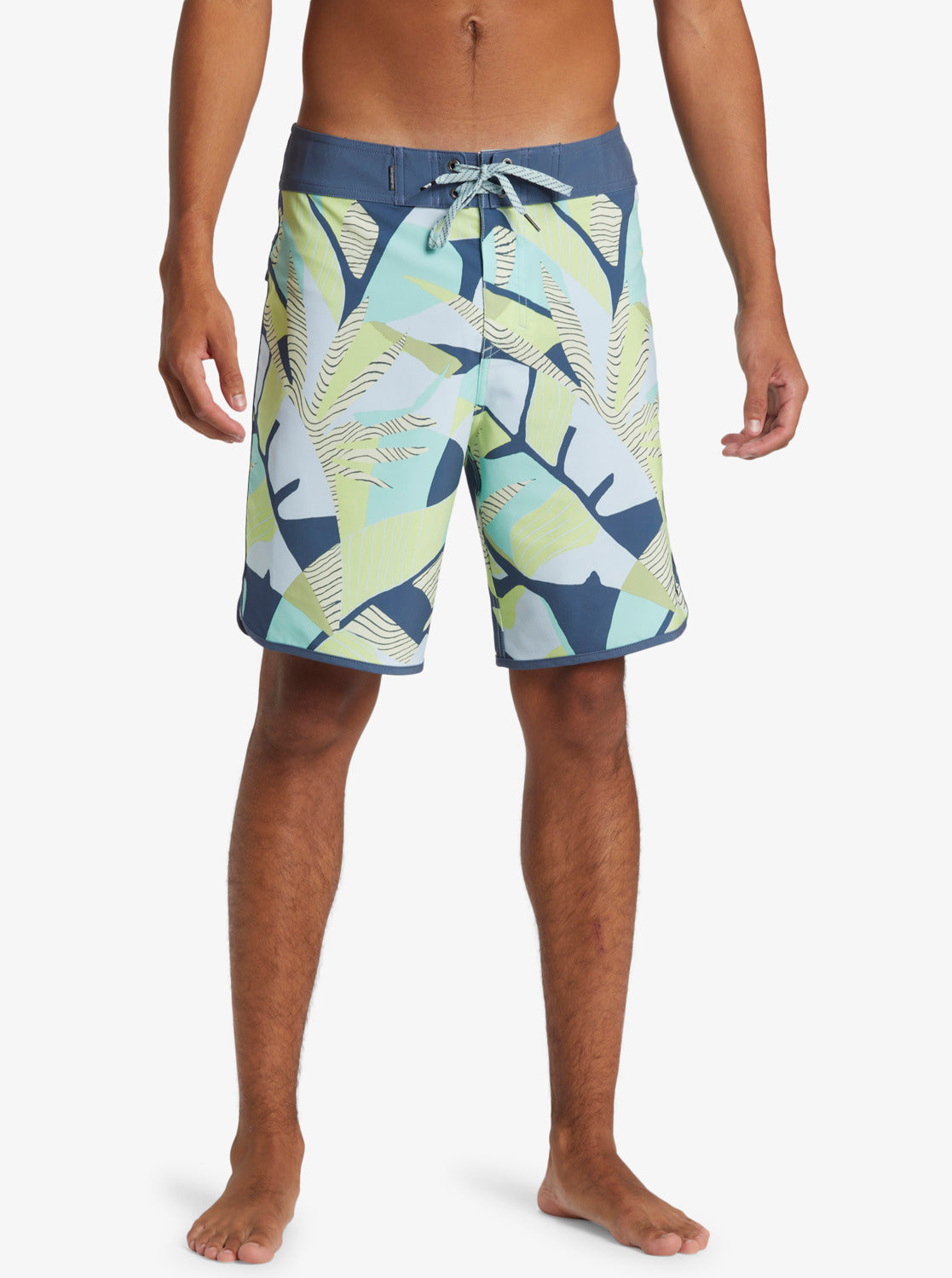 Quiksilver Surfsilk Scallop 19 Boardshort BGW8 32