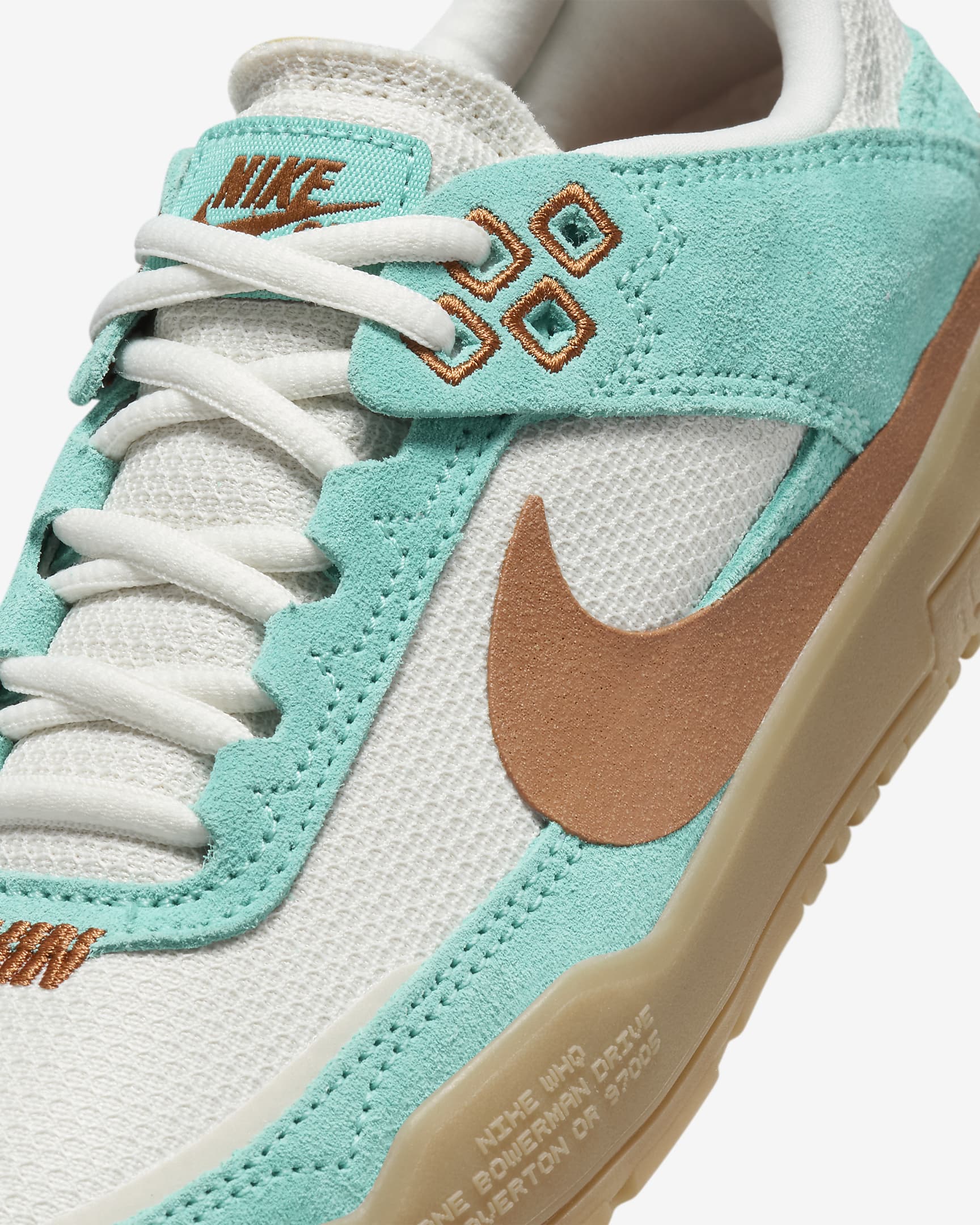 Nike SB Day One (GS) 301-GreenFrost/DarkRusset 5.5Y