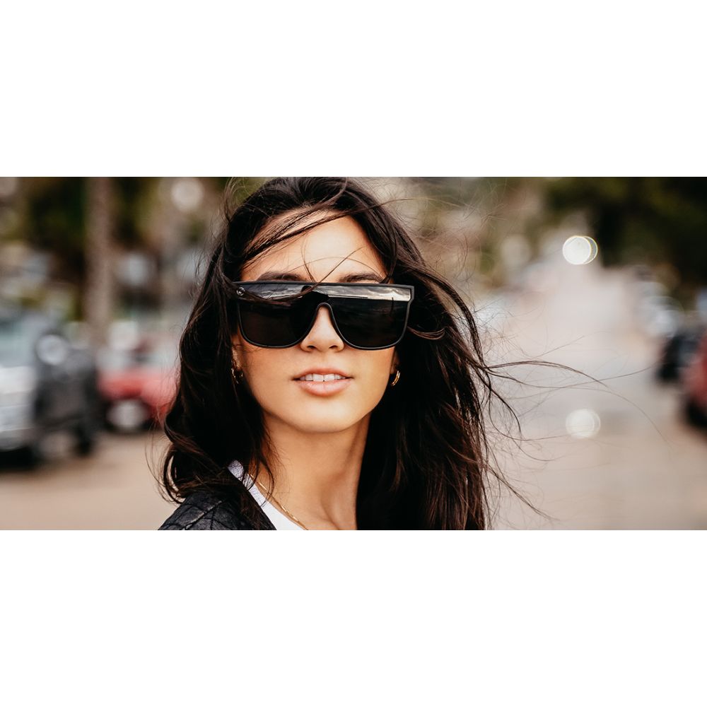 Blenders Sci Fi Polarized Sunglasses DarkFlatter BE3601