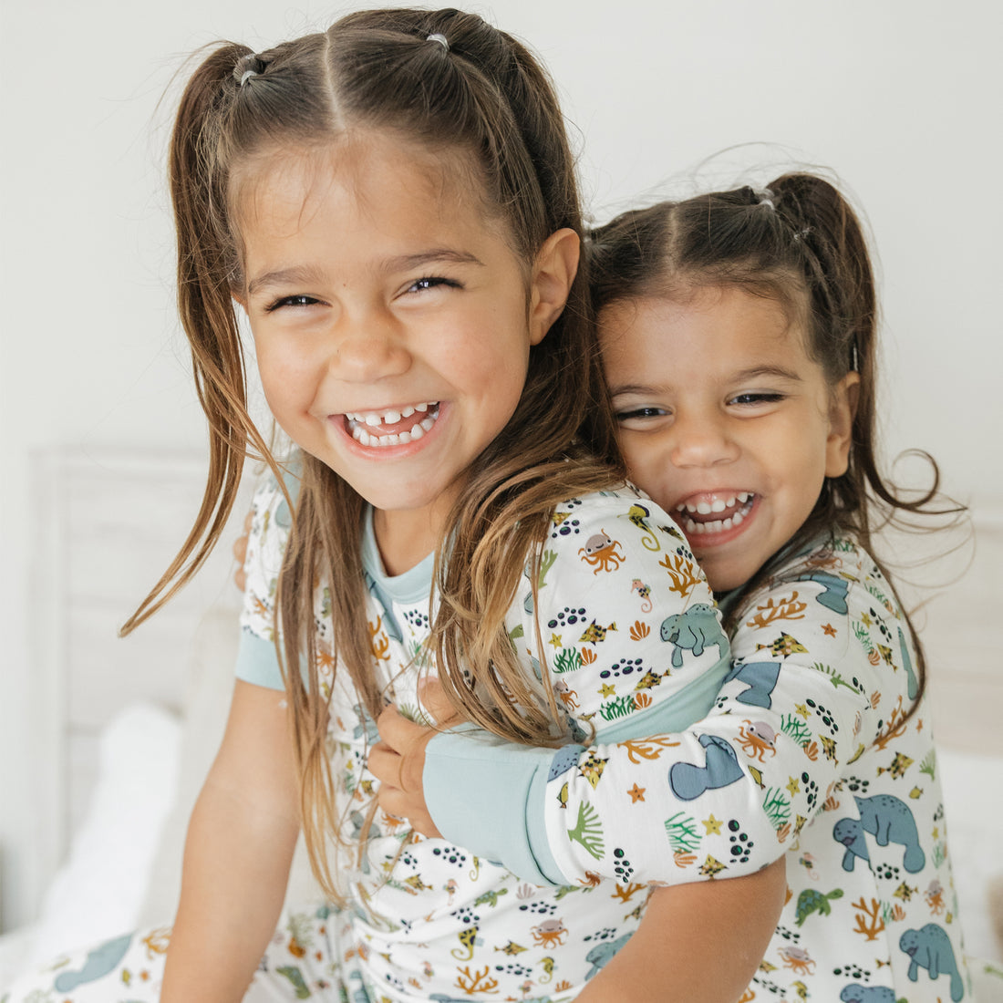 Emerson and Friends Convertible Baby Pajamas Manatee 0-3M