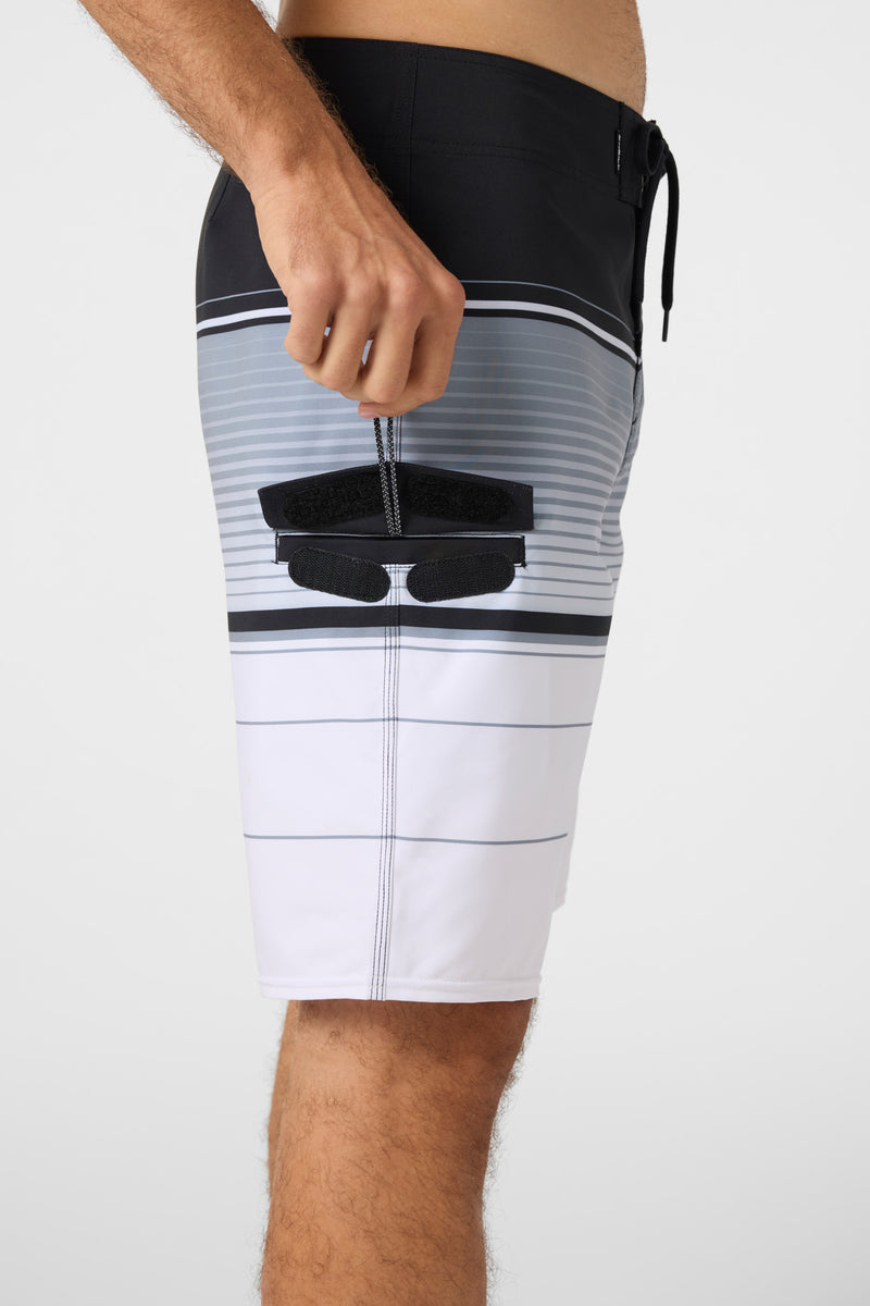 O'Neill Lennox Stripe 21in Boardshort WHT 32