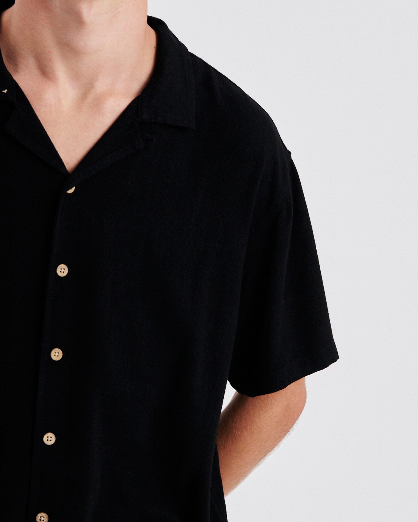 The Critical Slide Society Ernie Resort Shirt BLACK S