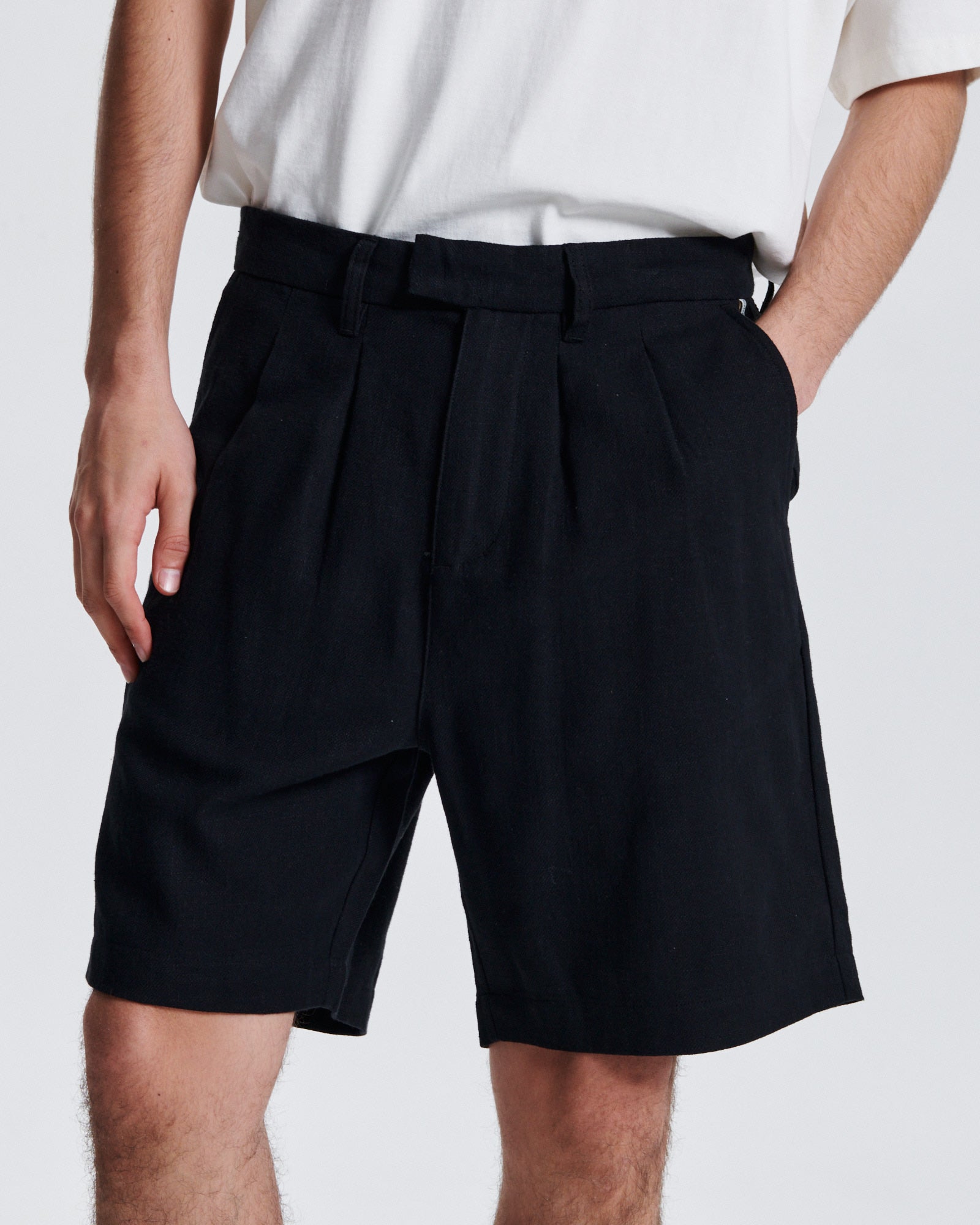 The Critical Slide Society Harro Linen Short BLACK 28