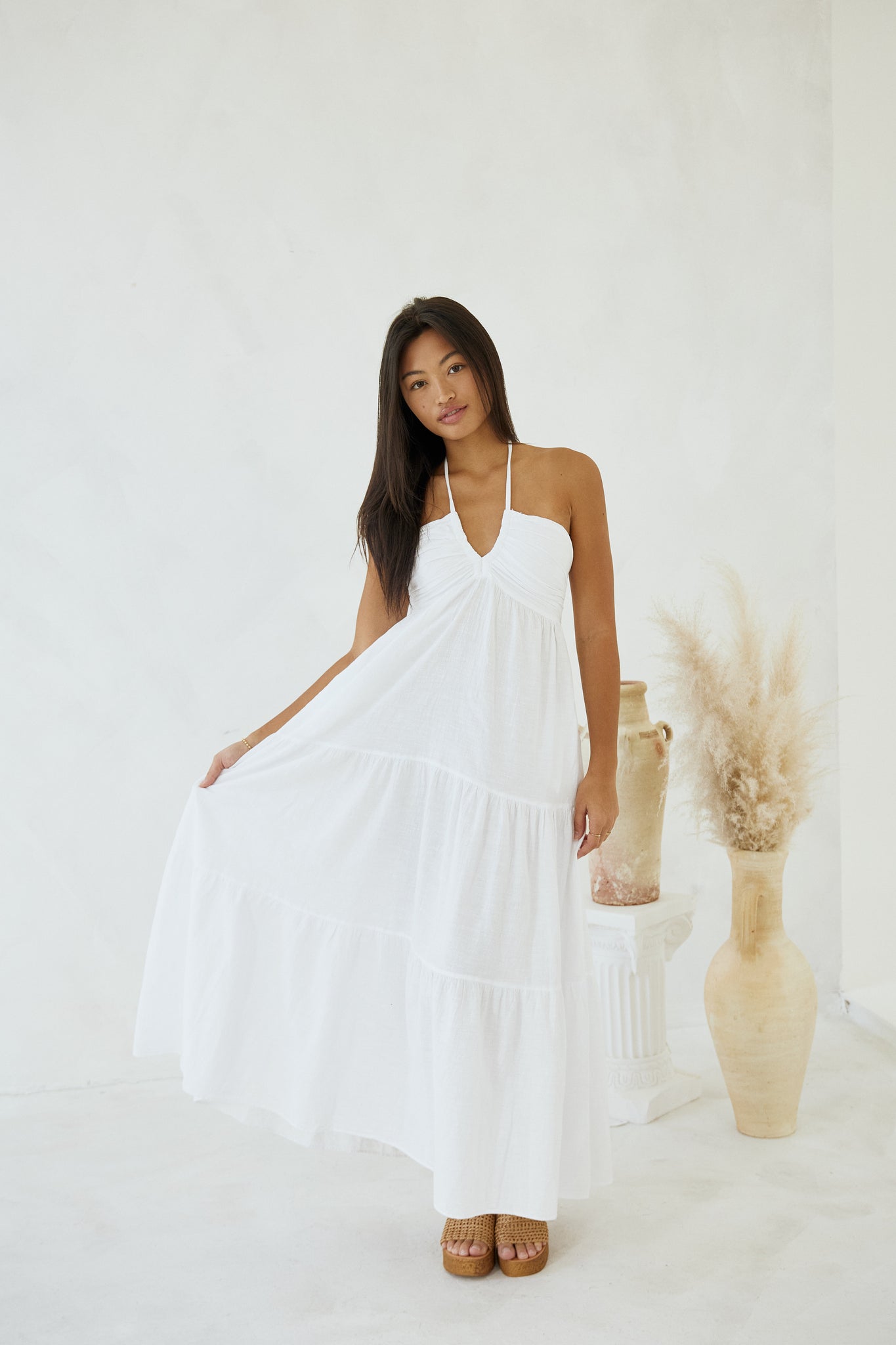 Blanco Tie Back Long Flowy Maxi Dress White M