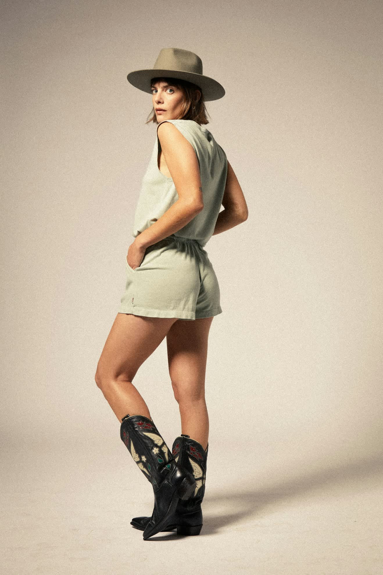 Brixton Carefree Organix Garment Dyed Shorts SGGRN XS