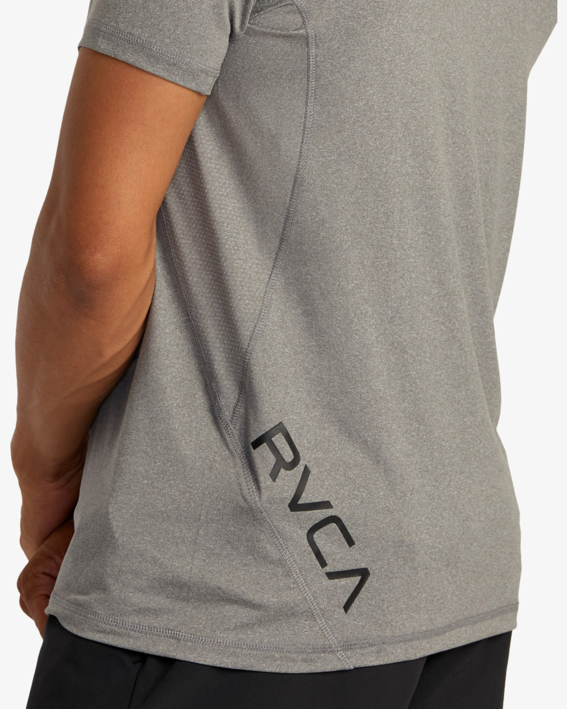 RVCA Sport Vent SS Tee HGR M