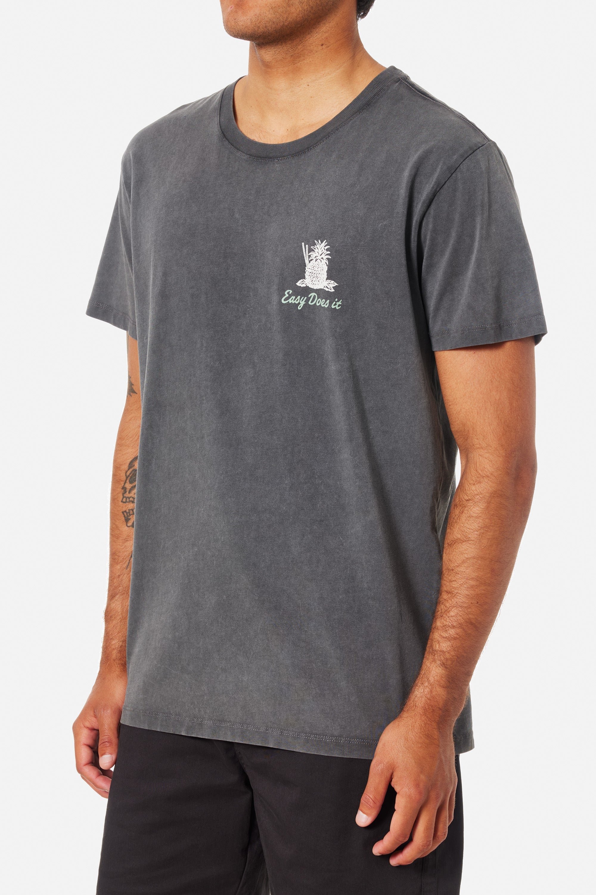 Katin Pina SS Tee BLACK SAND WASH (BKSW) XXL