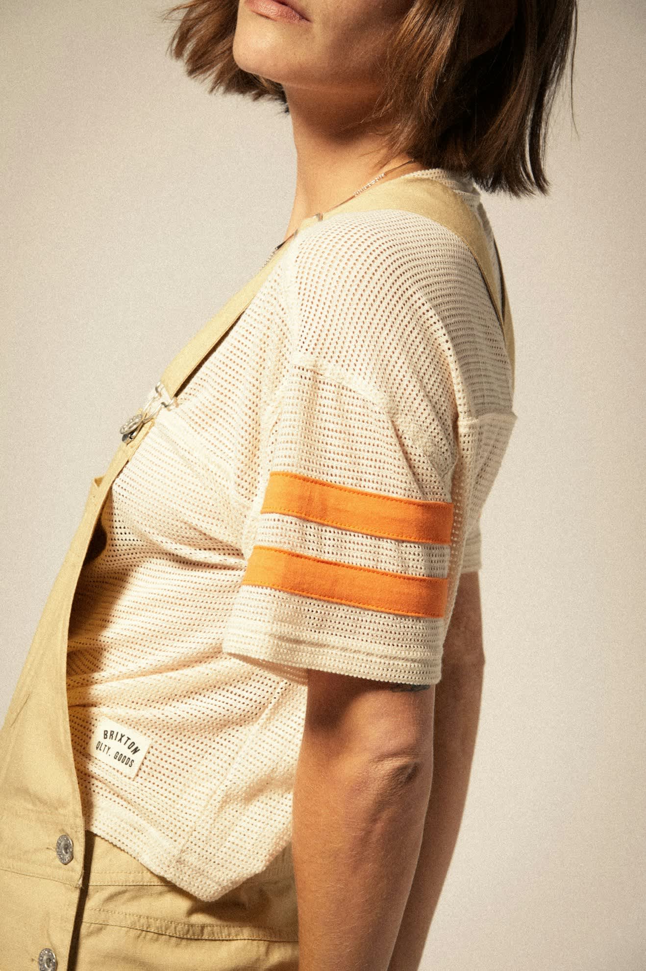 BRIXTON VARSITY FOOTBALL MESH TEE WHTCP-WHITECAP M