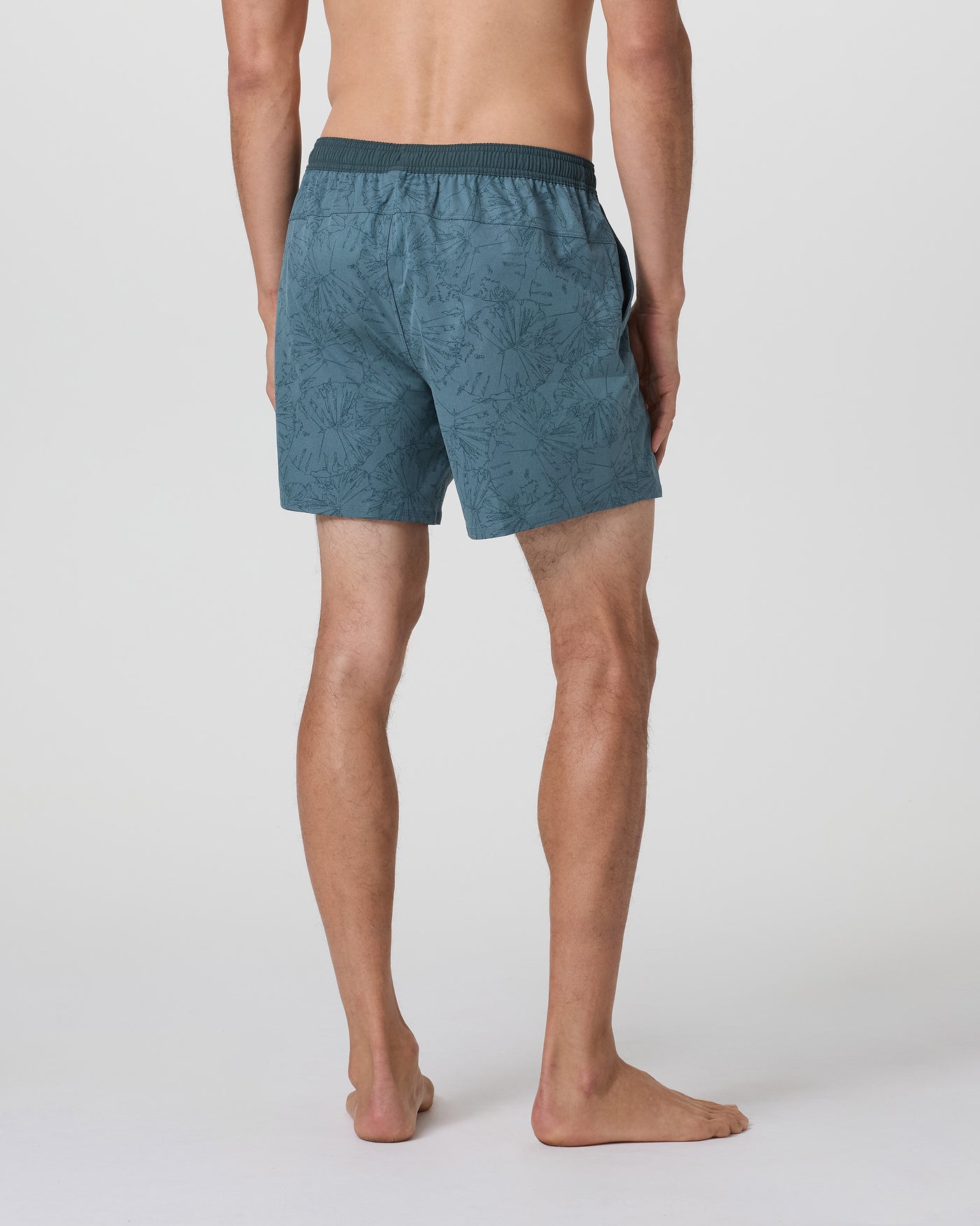 Vuori Maverick Volley Short LWL-Light Deep Sea Water Lily L