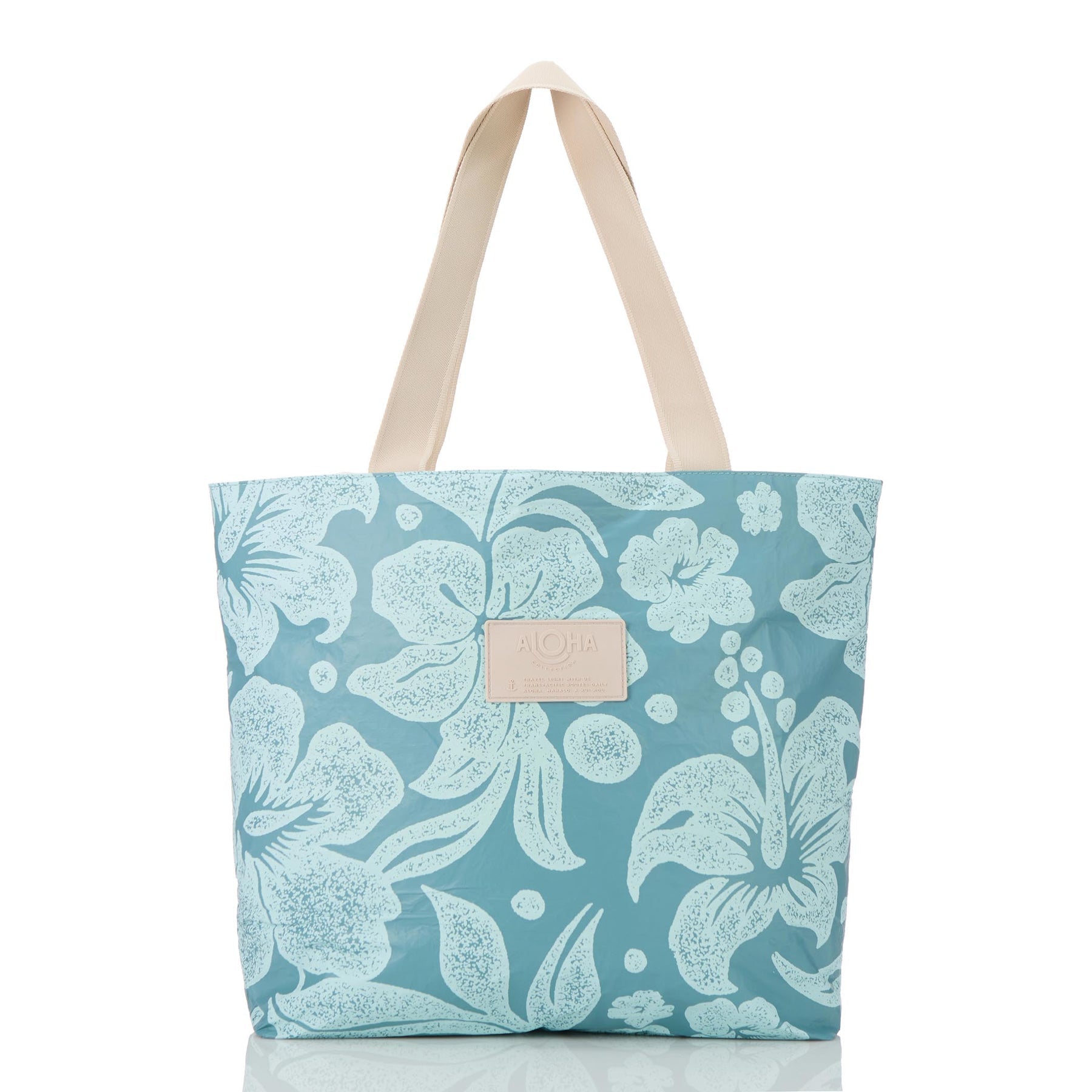 Aloha Day Tripper Tote Pacific on LeMu Blue OS