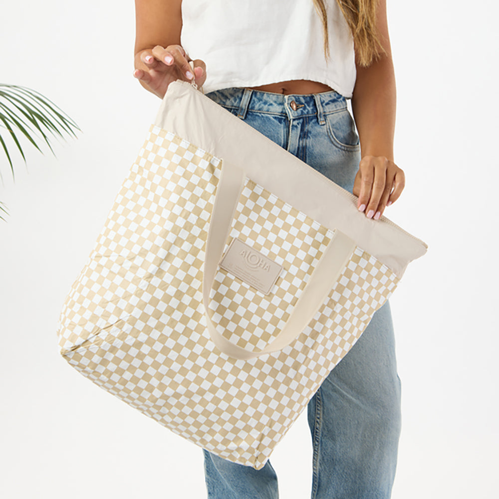 Aloha Day Tripper Tote Petite Check - Latte OS