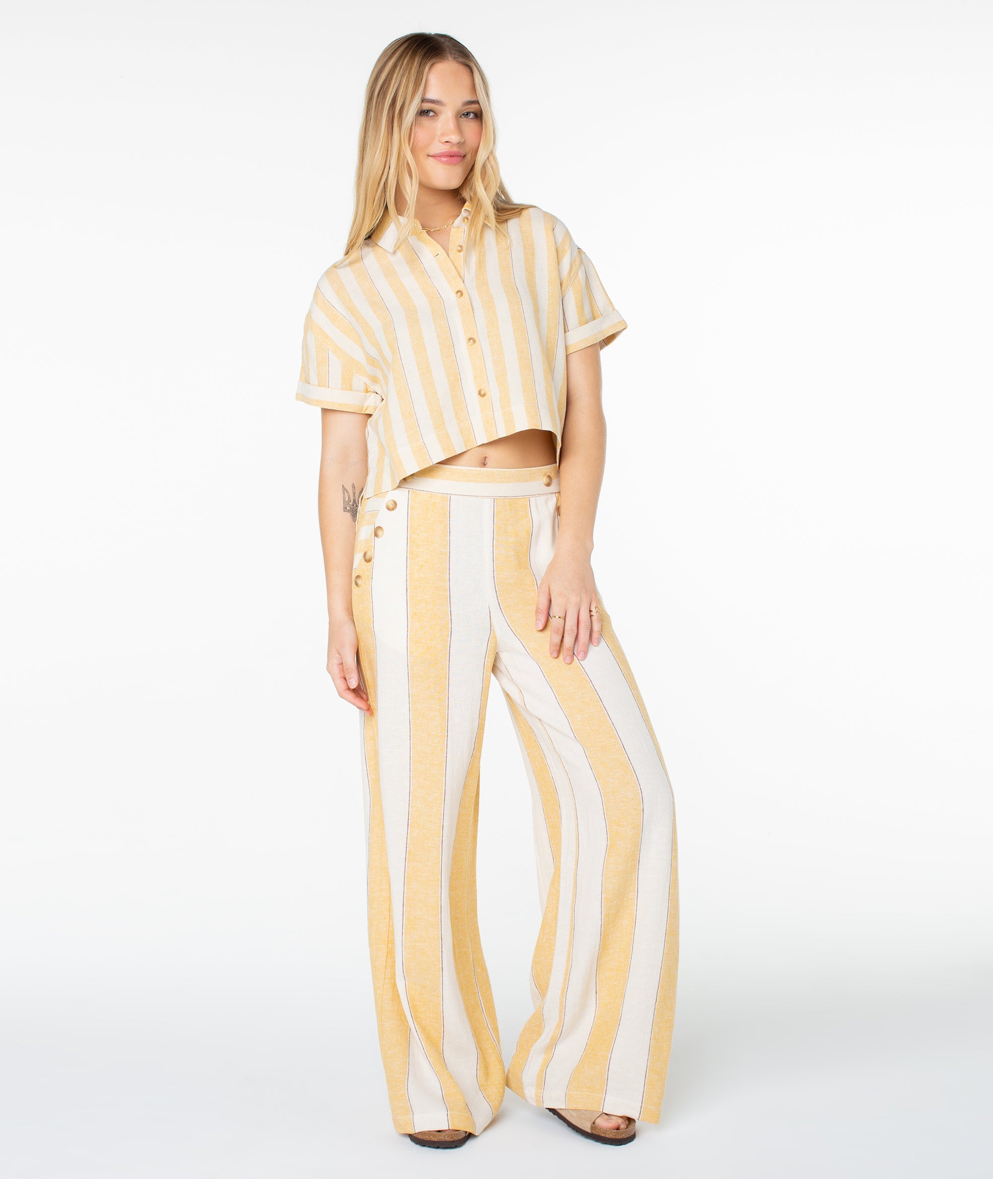 ROXY ADRIAN NAM 27