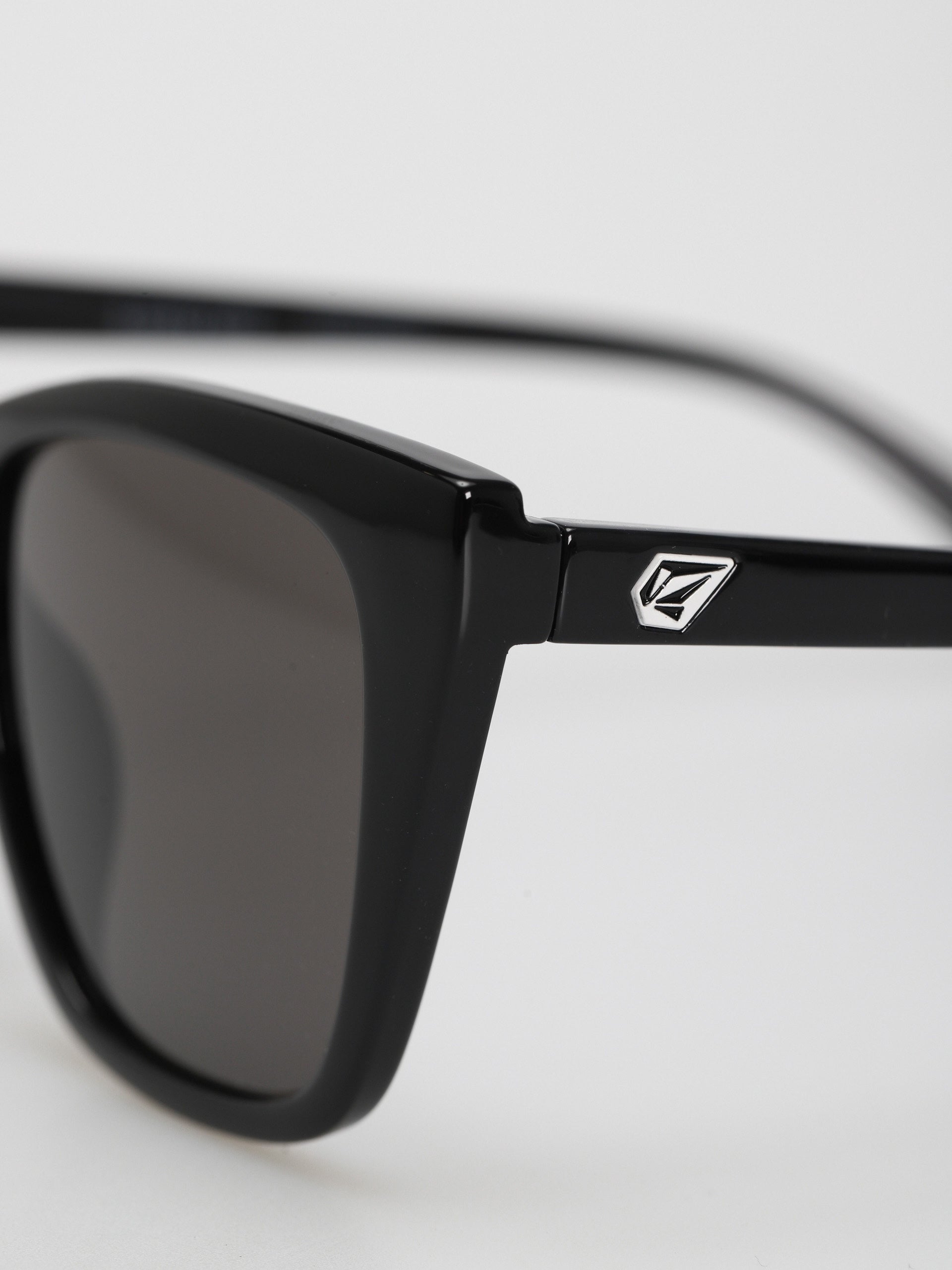 Volcom LookyLou Sunglasses LikeMyRainbow BlackGradient