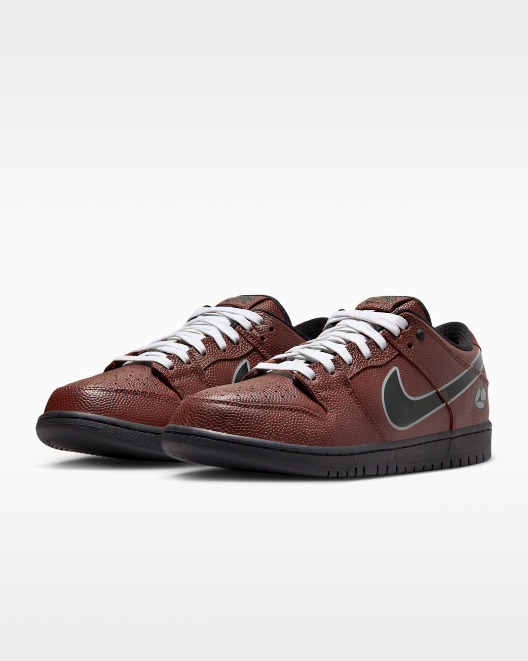 Nike Dunk Low Pro QS 200-DarkPony/Blk-Slv-Wht 8