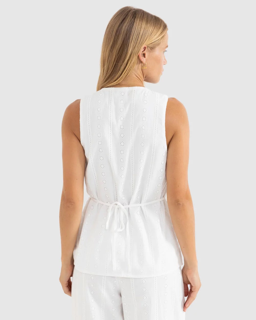 RHYTHM NIKO LONG VEST WHT-WHITE 2S