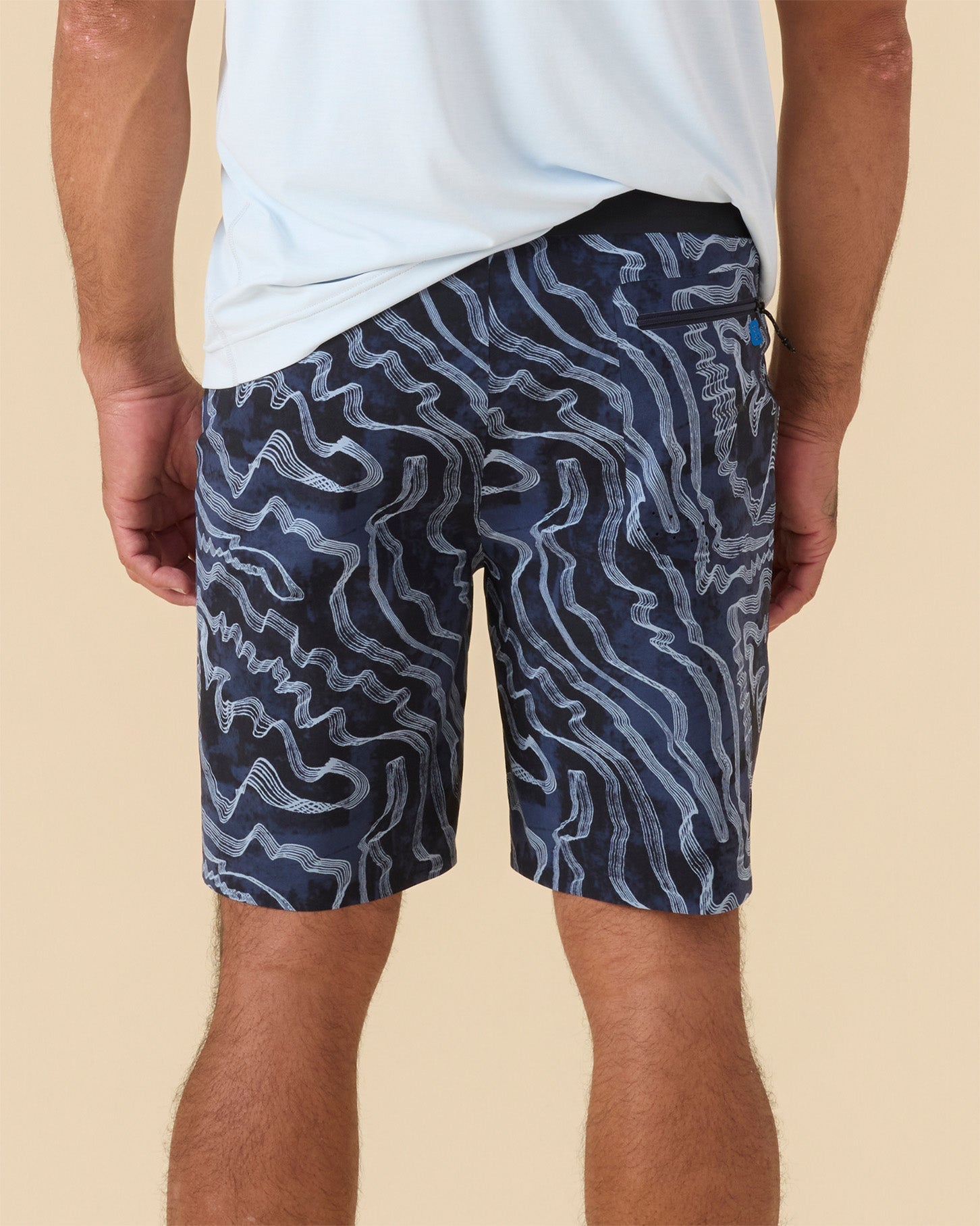 OuterKnown APEX Evolution Trunk by KS 19" IZG-Indigo Zen Garden 34