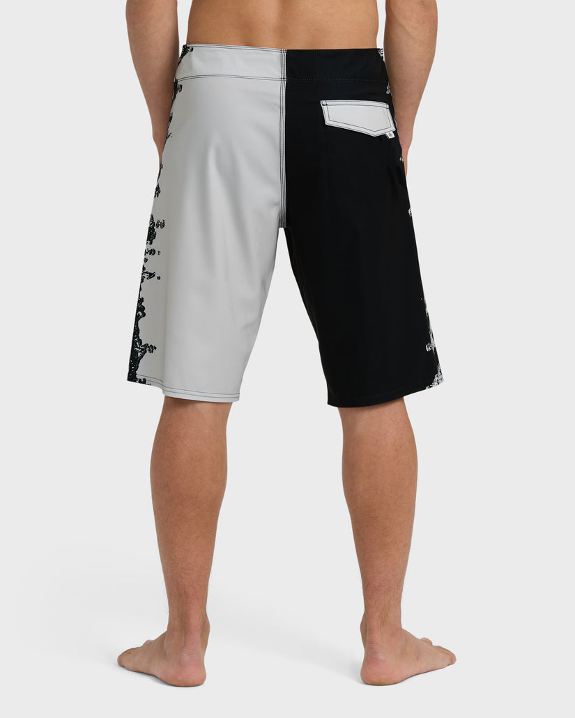 BILLABONG INVERTED PRO XKKW-BLACK/WHITE 32