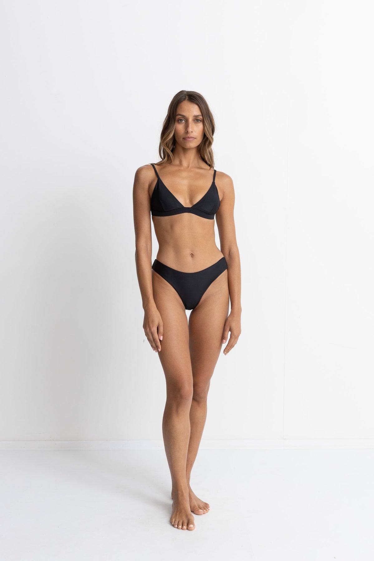 RHYTHM CLASSIC BRALETTE TOP BLK-BLACK 2S