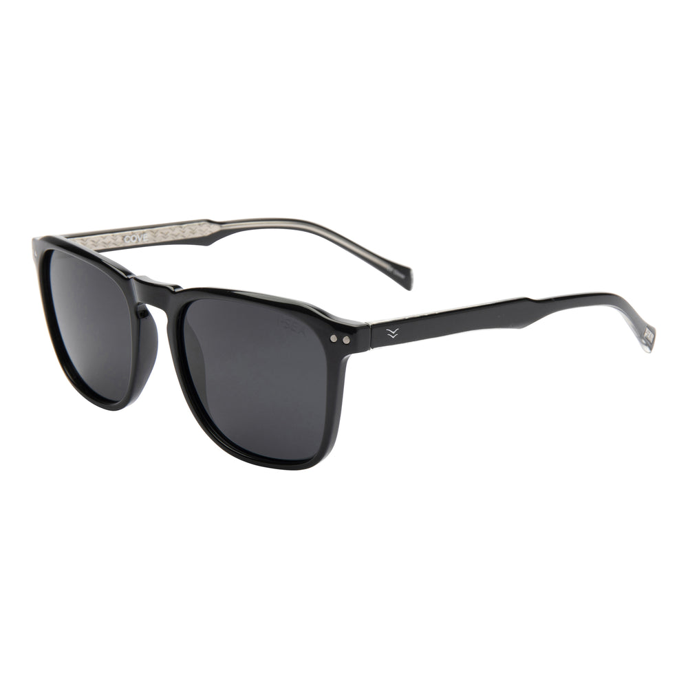 I-SEA COVE MEN'S POLARIZED SUNGLASSES INK / SMOKE POLARIZED LENS