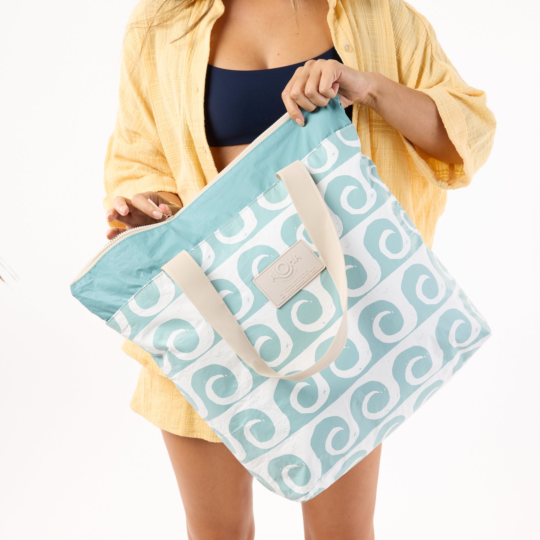 ALOHA Collection Party Wave Day Tripper Low Tide