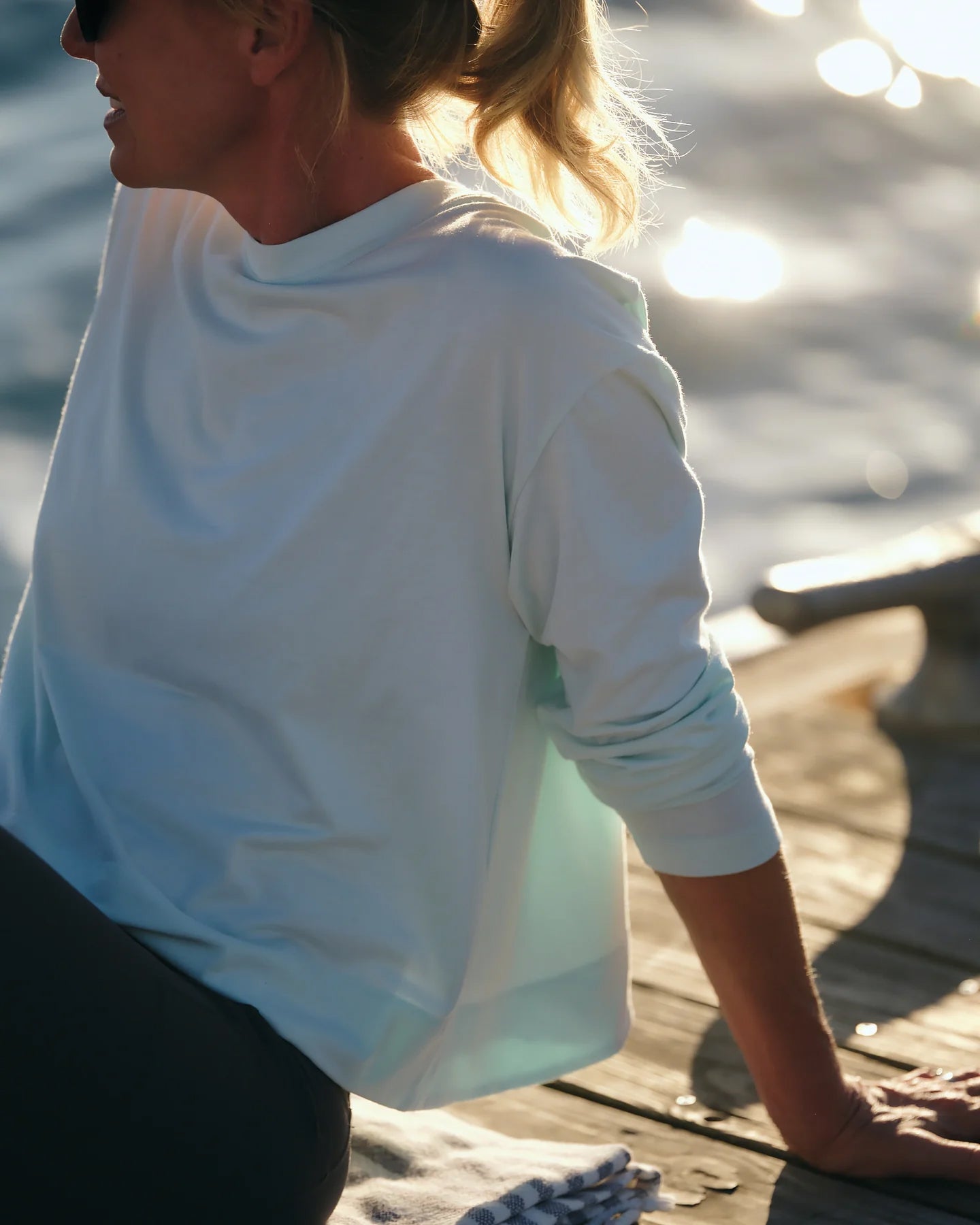 Free Fly Women's Bamboo Shade Crossover Long Sleeve - Tropic Sea XS