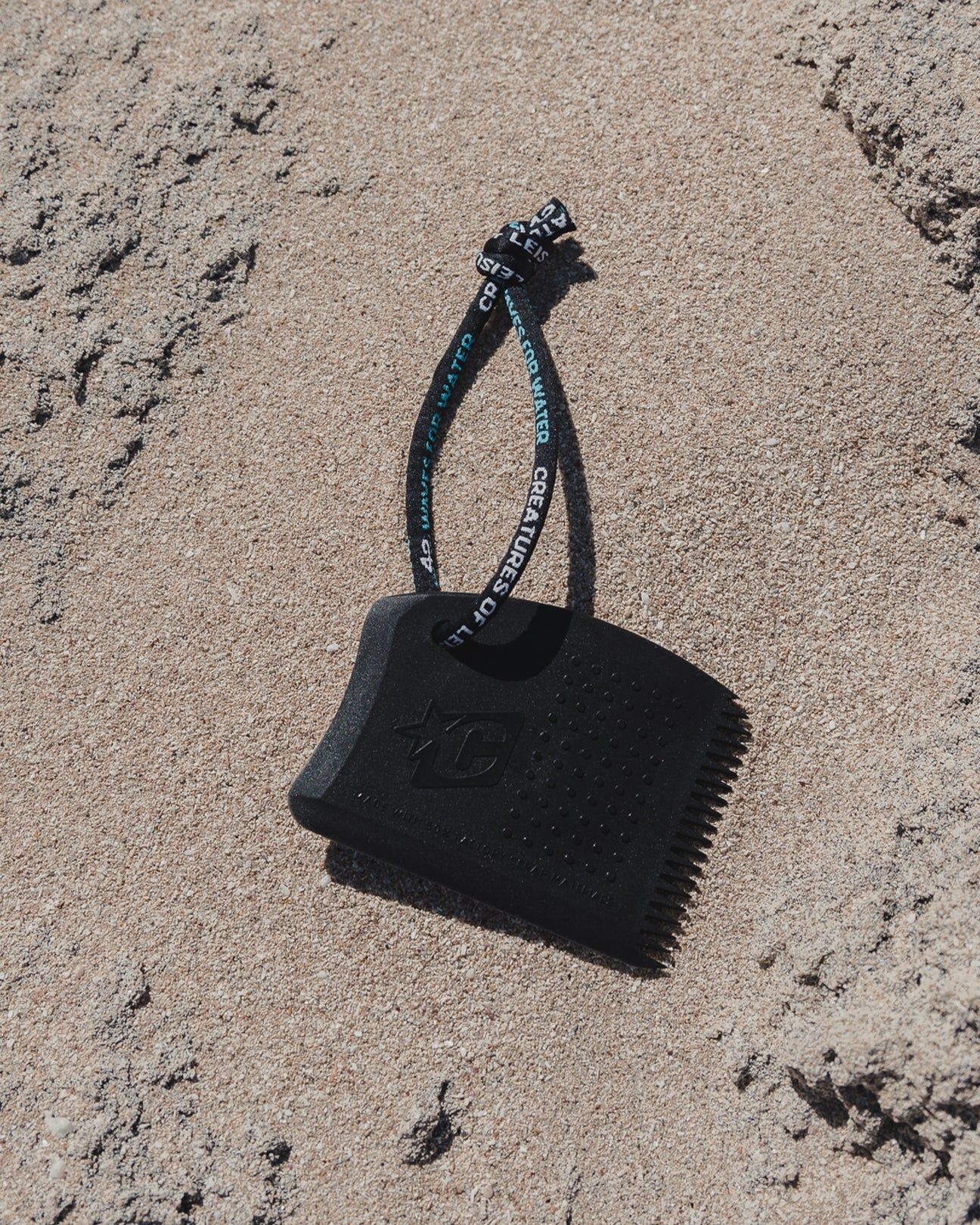 Creatures of Leisure Wax Comb : BLACK CYAN