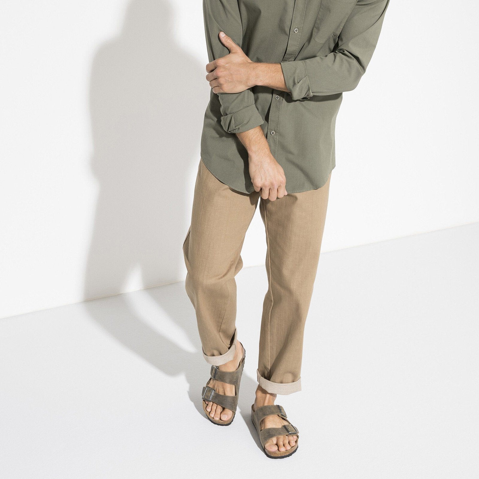 Birkenstock Arizona Mens Sandal Suede-Faded Khaki 9