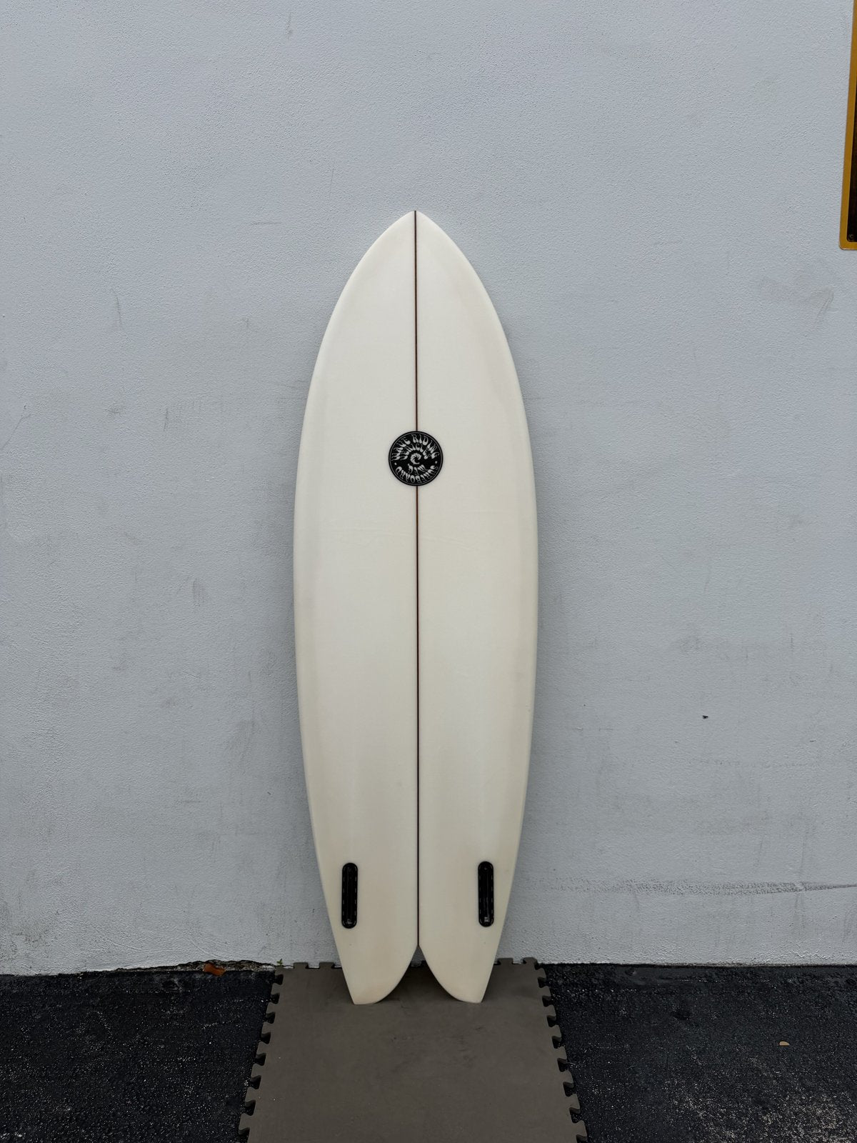 Wave Riding Vehicles Fish #221766 5ft7in