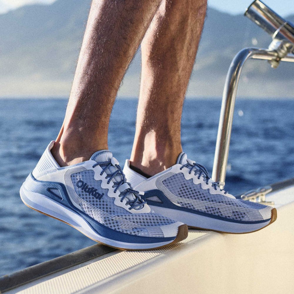 Olukai Ahi Mens Shoe ELWS-Blue Pearl-White Sand 8