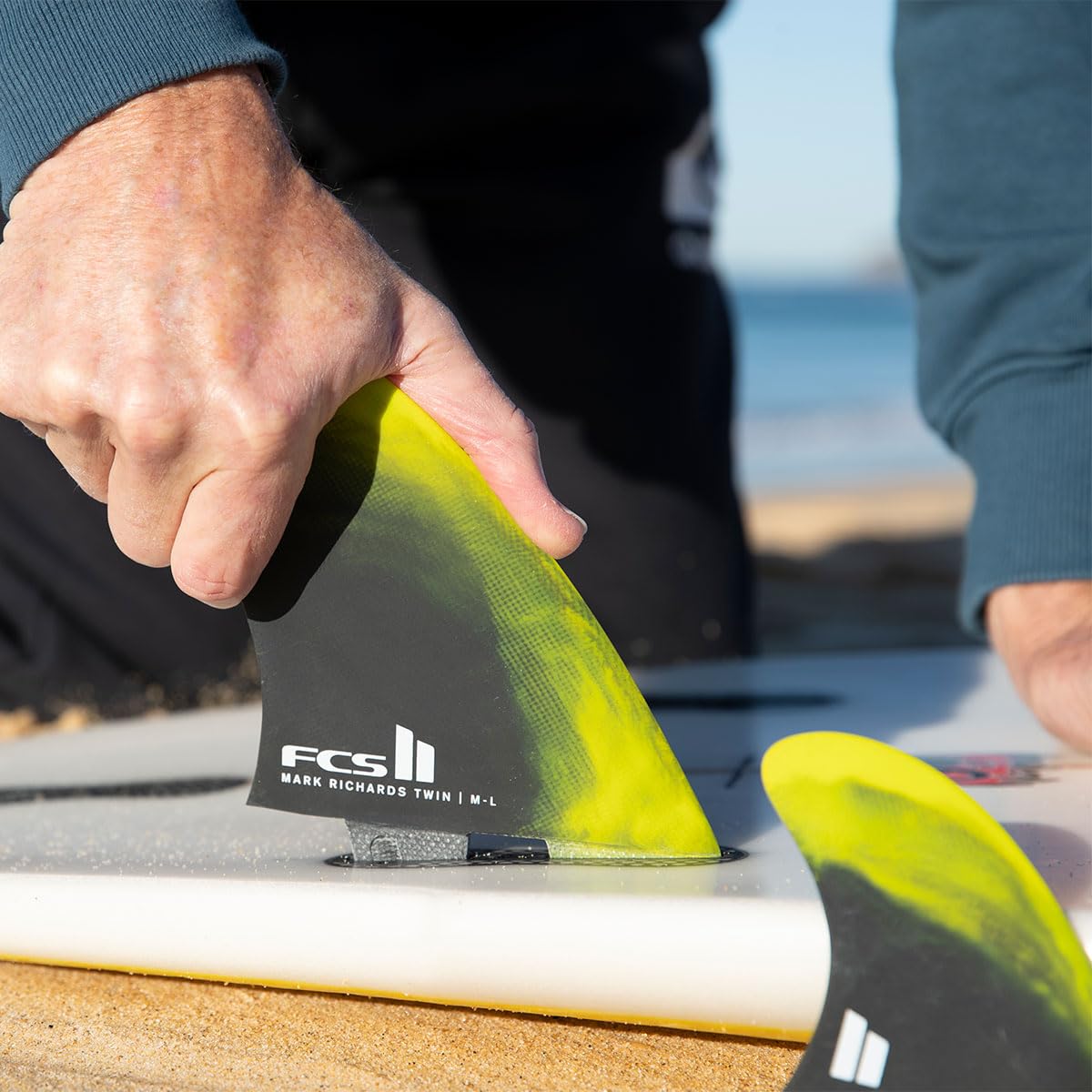 FCS 2 Mark Richards PC Tri Fin Set Cyber Lime-Black XL