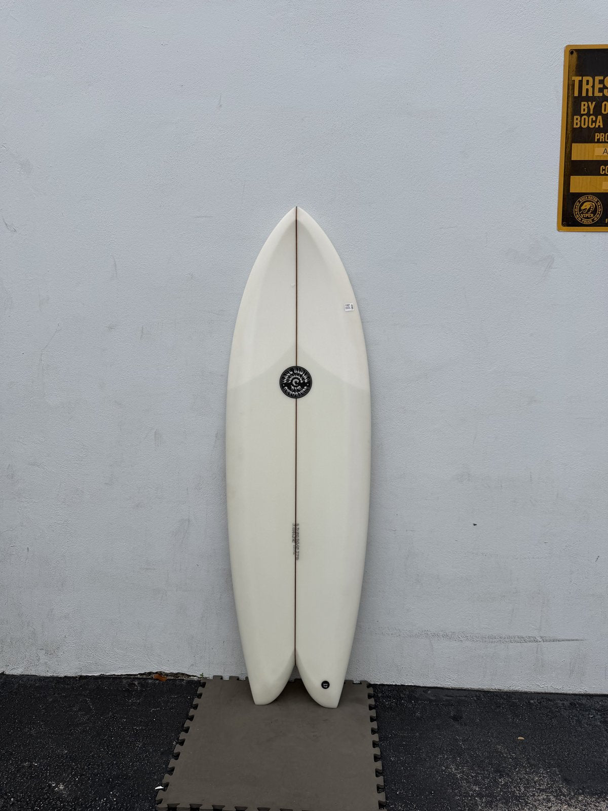 Wave Riding Vehicles Fish #221766 5ft7in