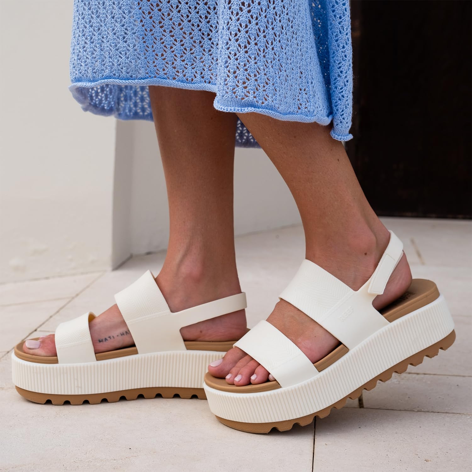 Reef Water Vista Higher Womens Sandal Aqua 10
