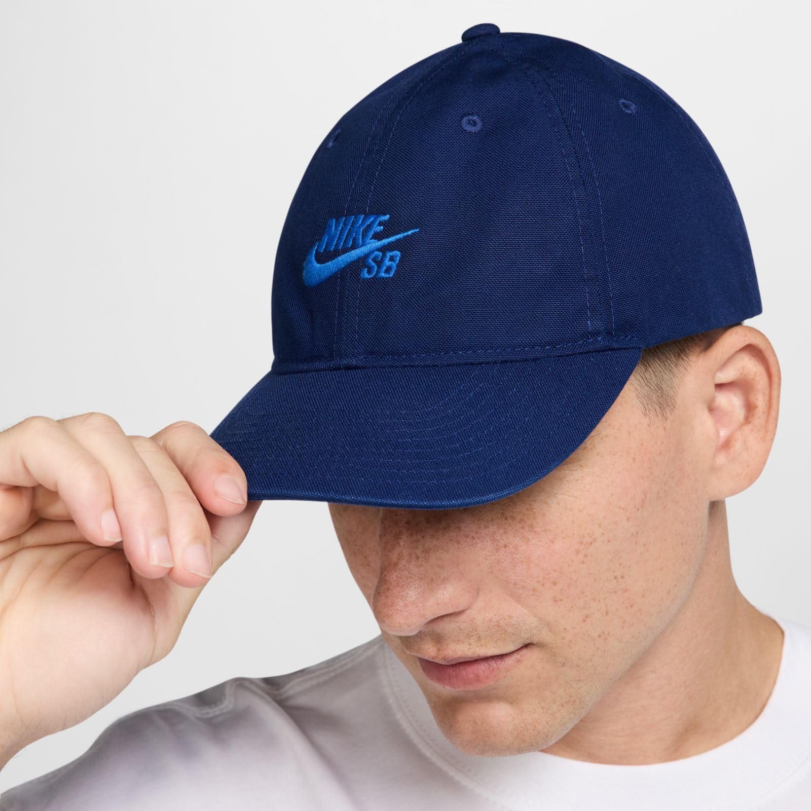 Nike SB Club Unstructured Hat 492 OS