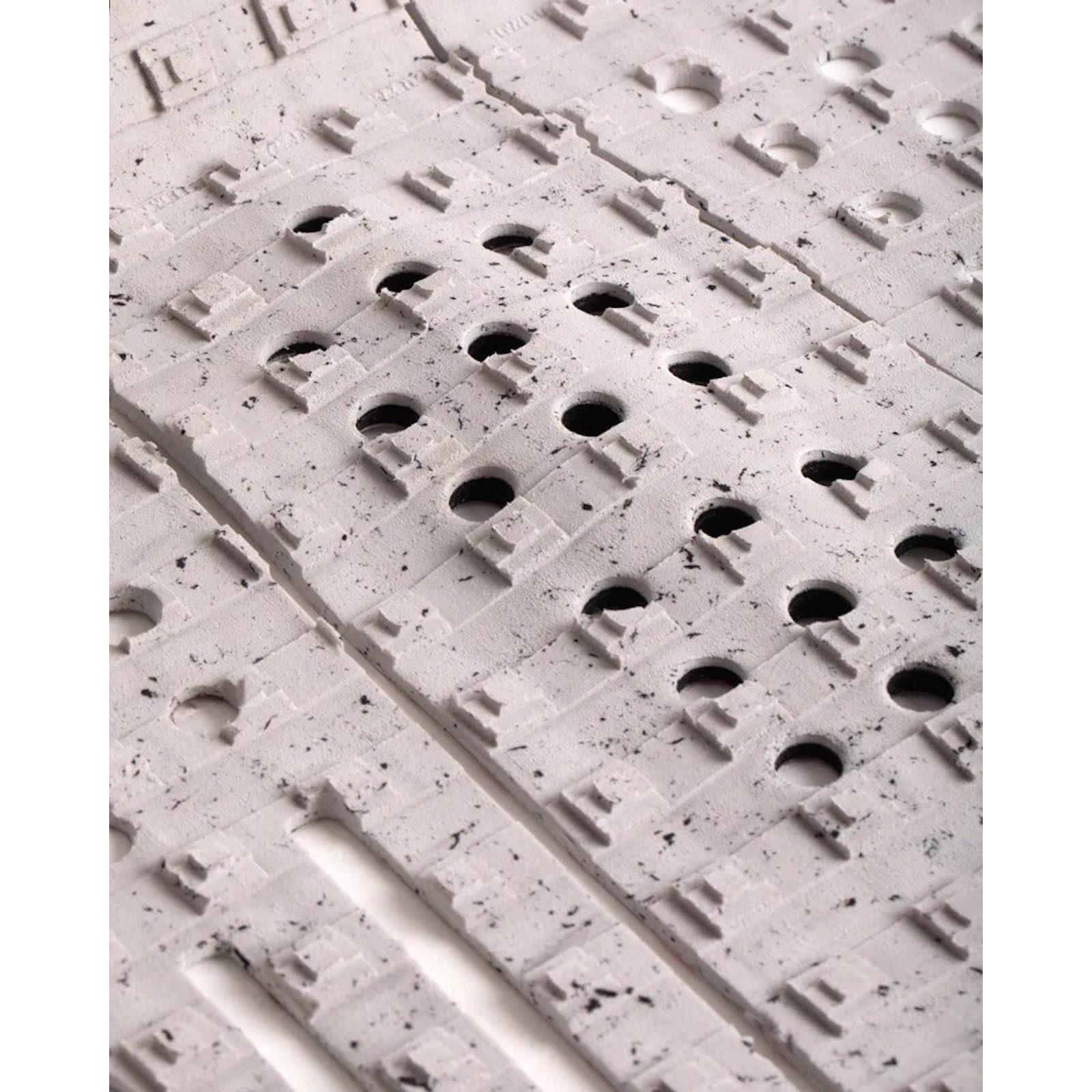 Creatures of Leisure Reliance 3 Traction Pad Bone