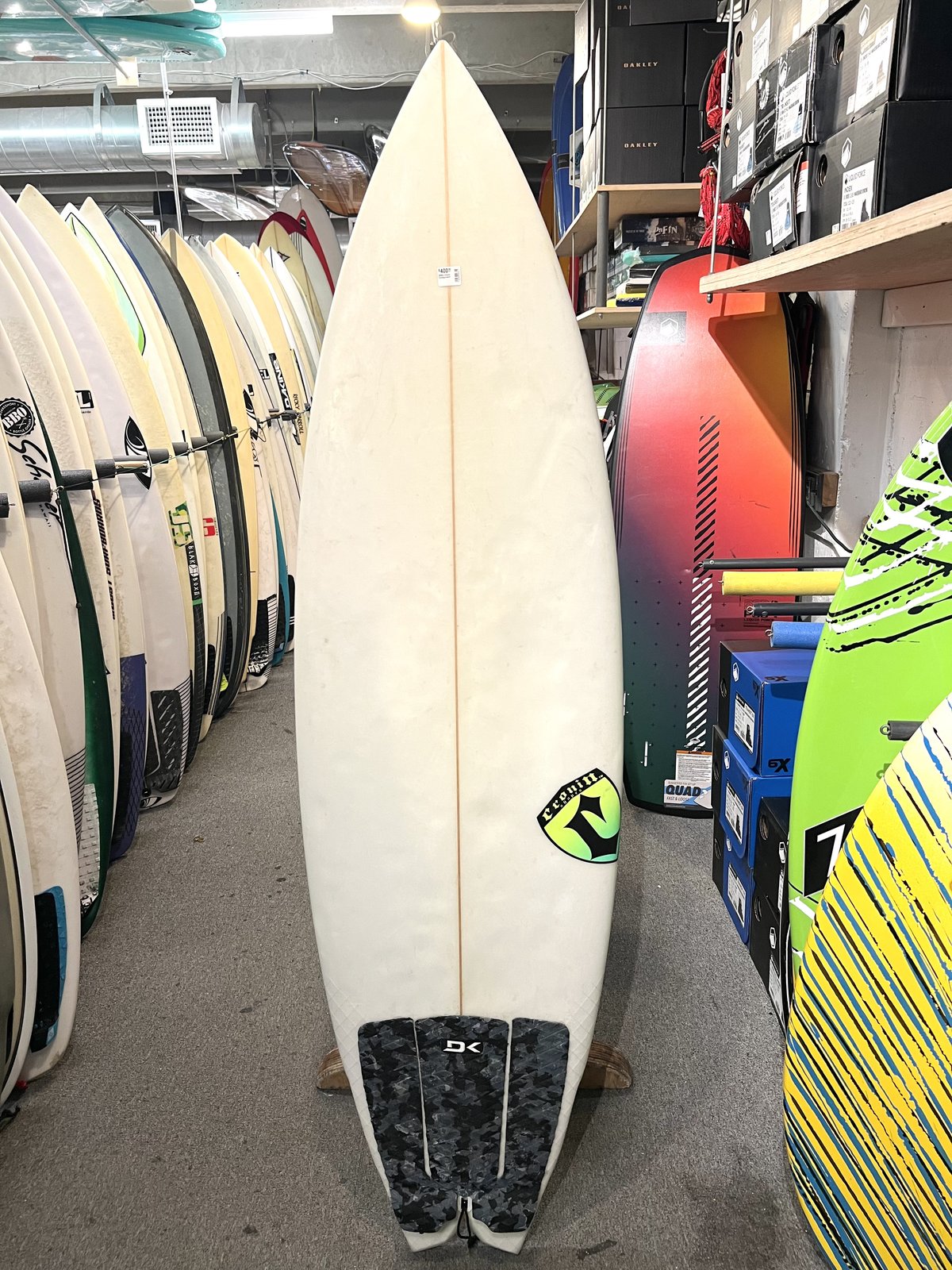 5ft8in Cronin Consignment - Avri