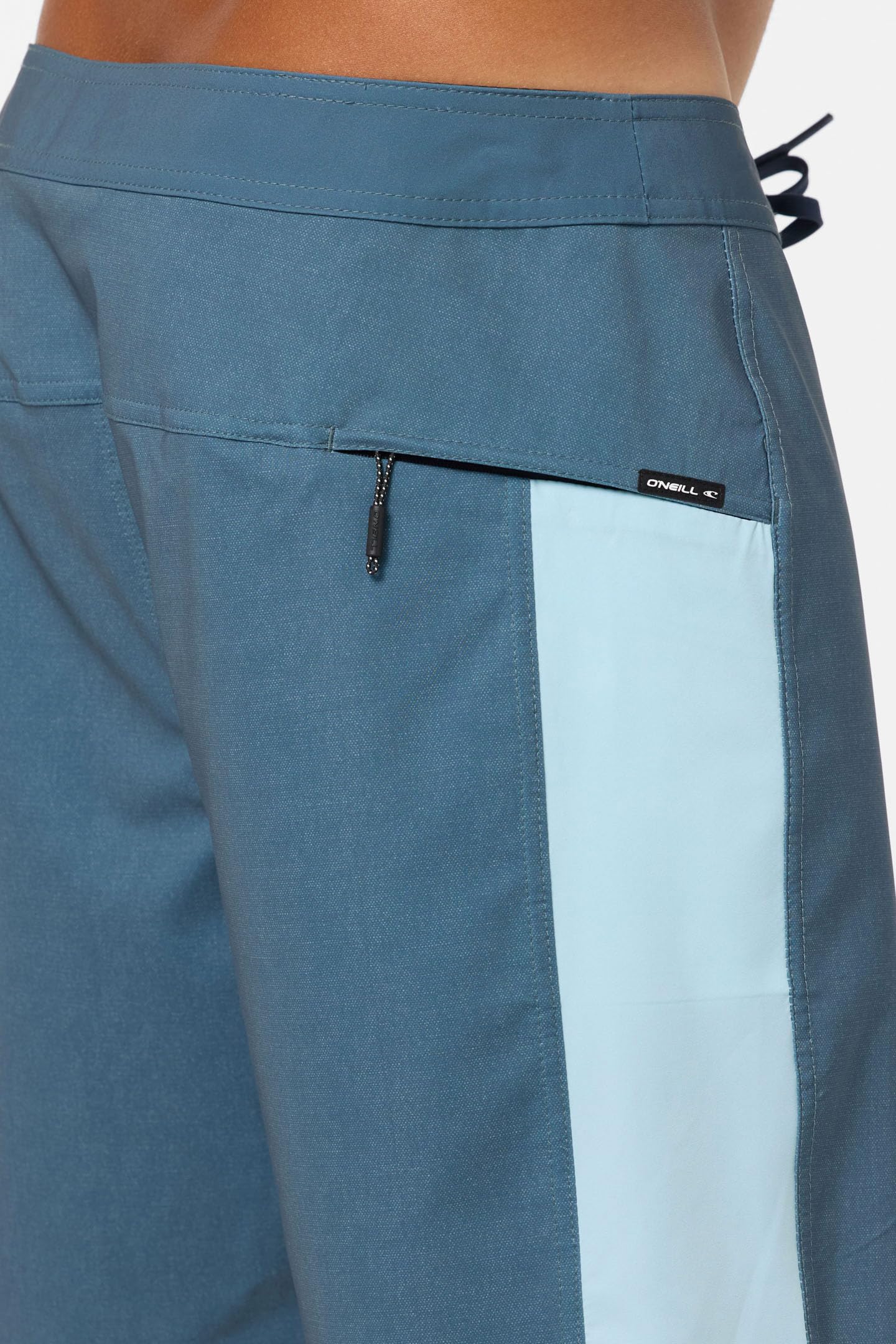 O'NEILL HYPERFREAK TECH PANEL 18'' DSL 40