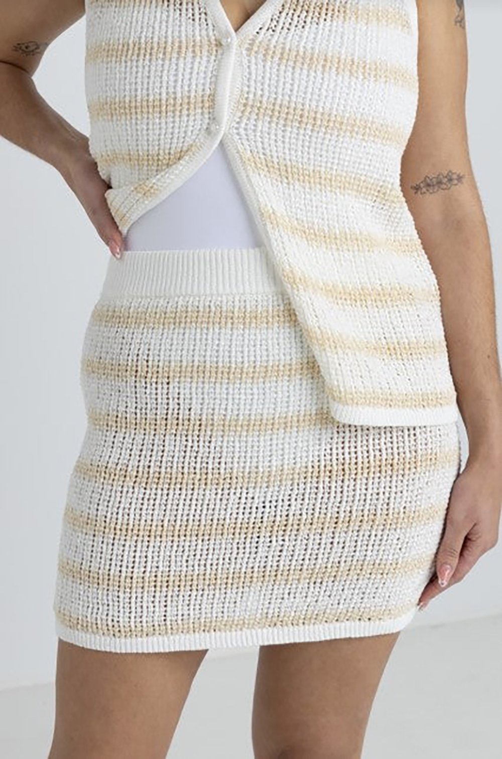 RHYTHM SOL STRIPE KNIT MINI SKIRT WHT-WHITE 2S