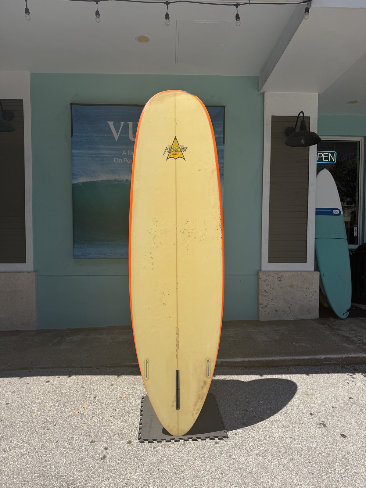 9ft0in Pearson Arrow Consignment