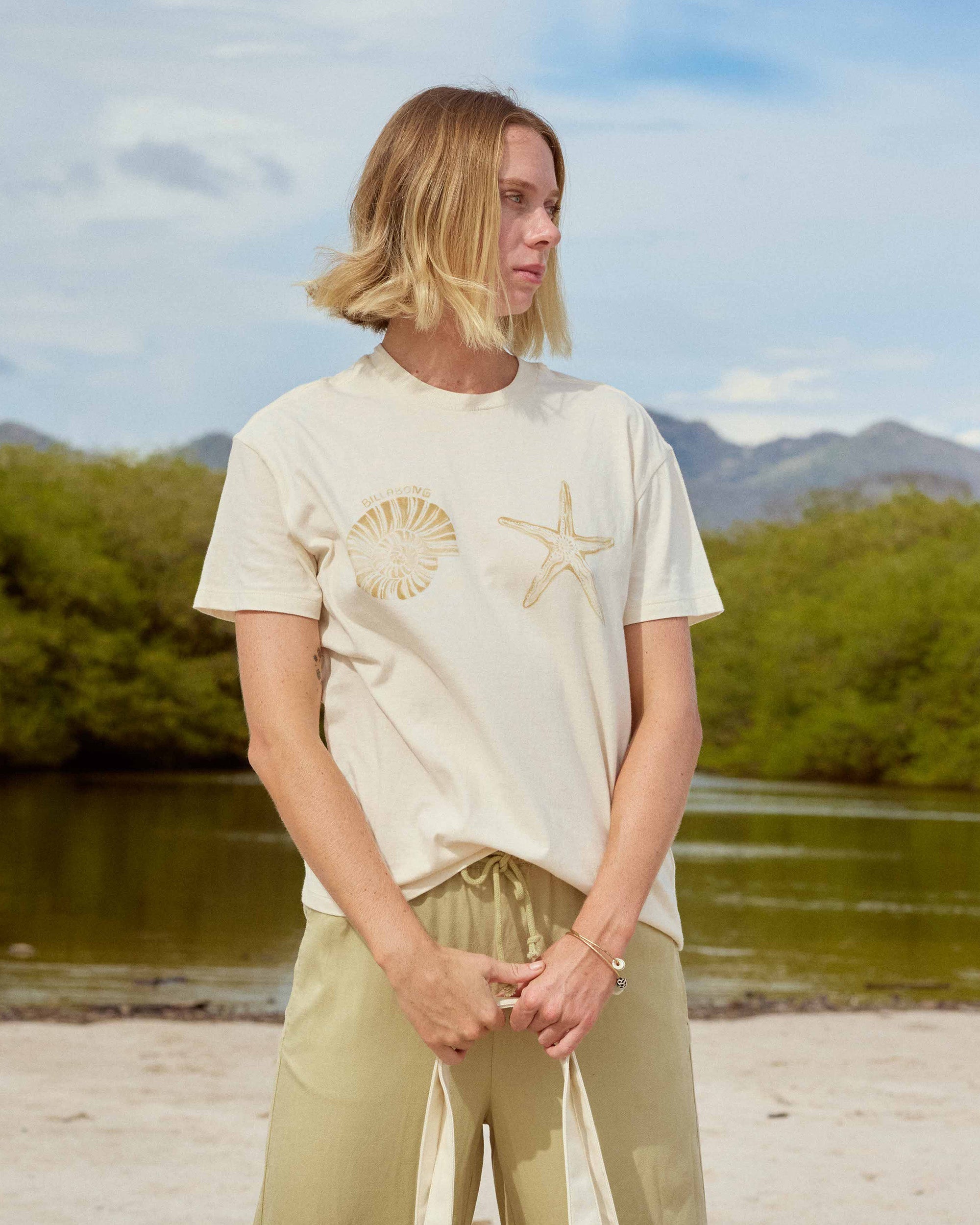 Billabong IN FRONT OF ME Shirt White Cap L