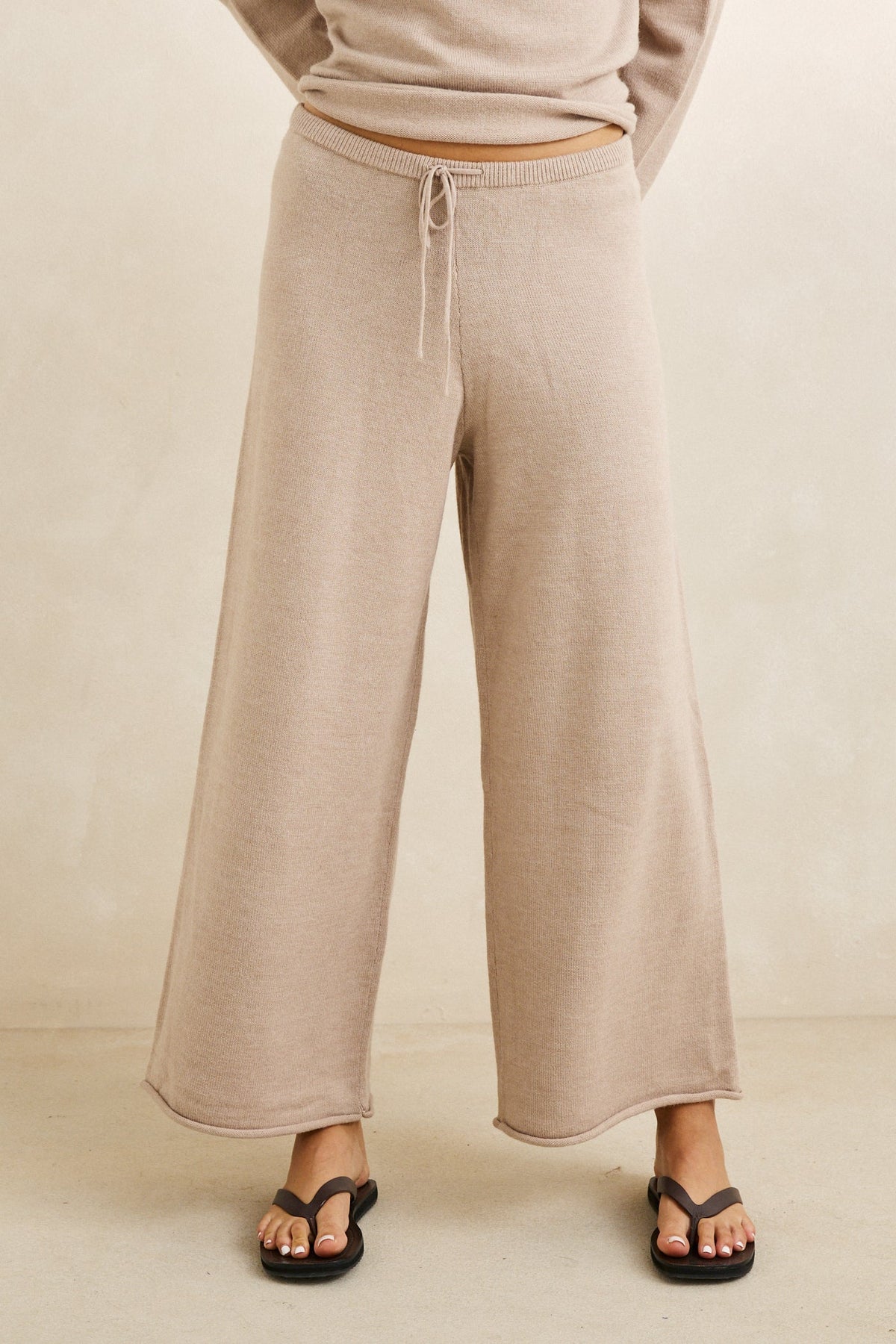 Rhythm Willa Rolled Hem Knit Pant Taupe 04
