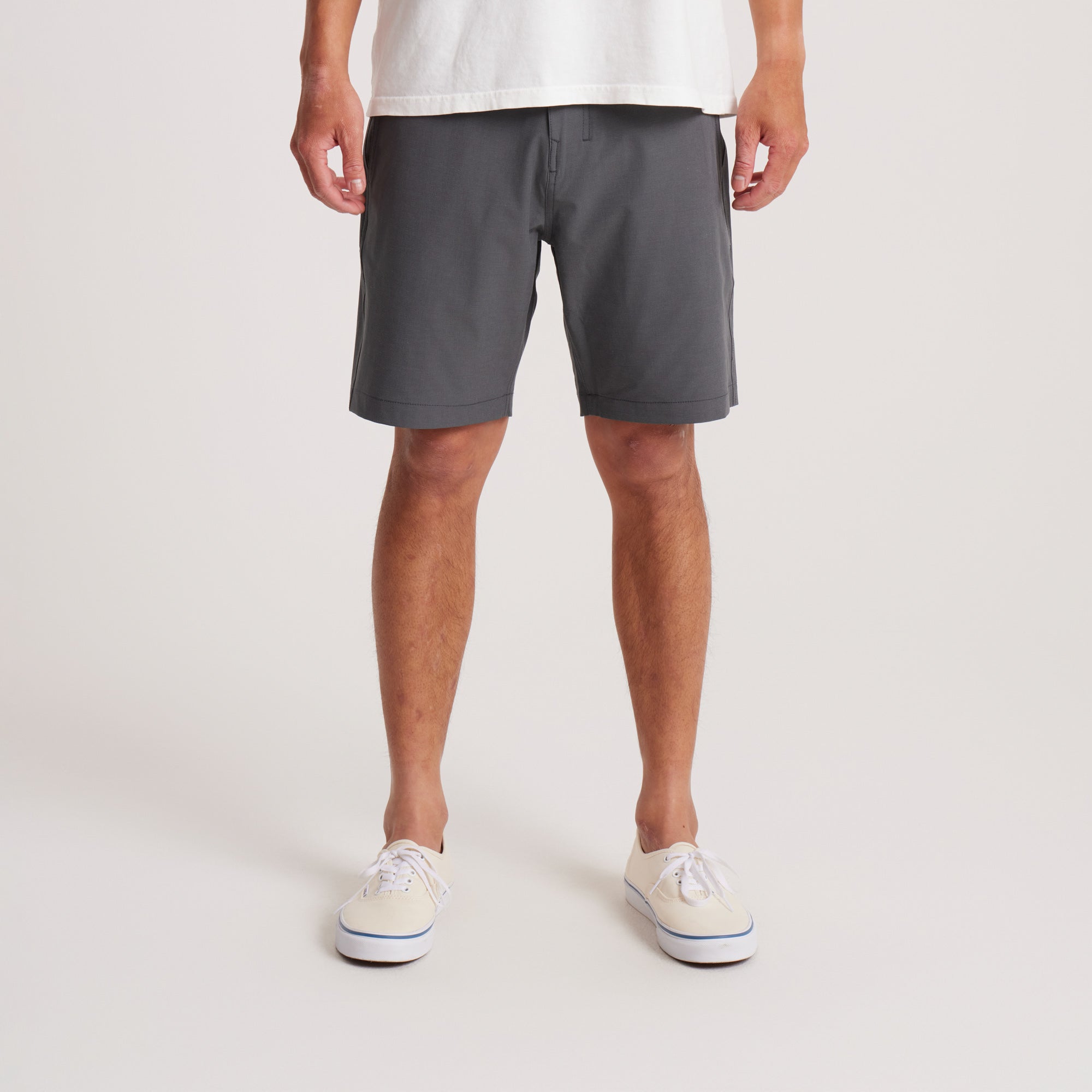 Roark Hytide Hybrid Short Charcoal 30